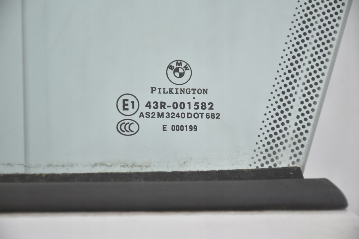 dveře přední předek levé BMW 1 E81 300