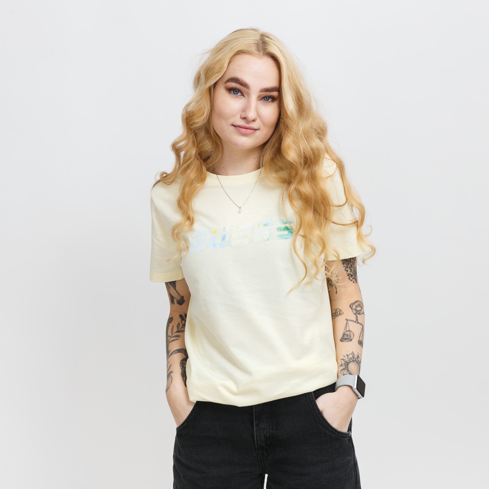 Dámské triko Guess bessie ss cn tee