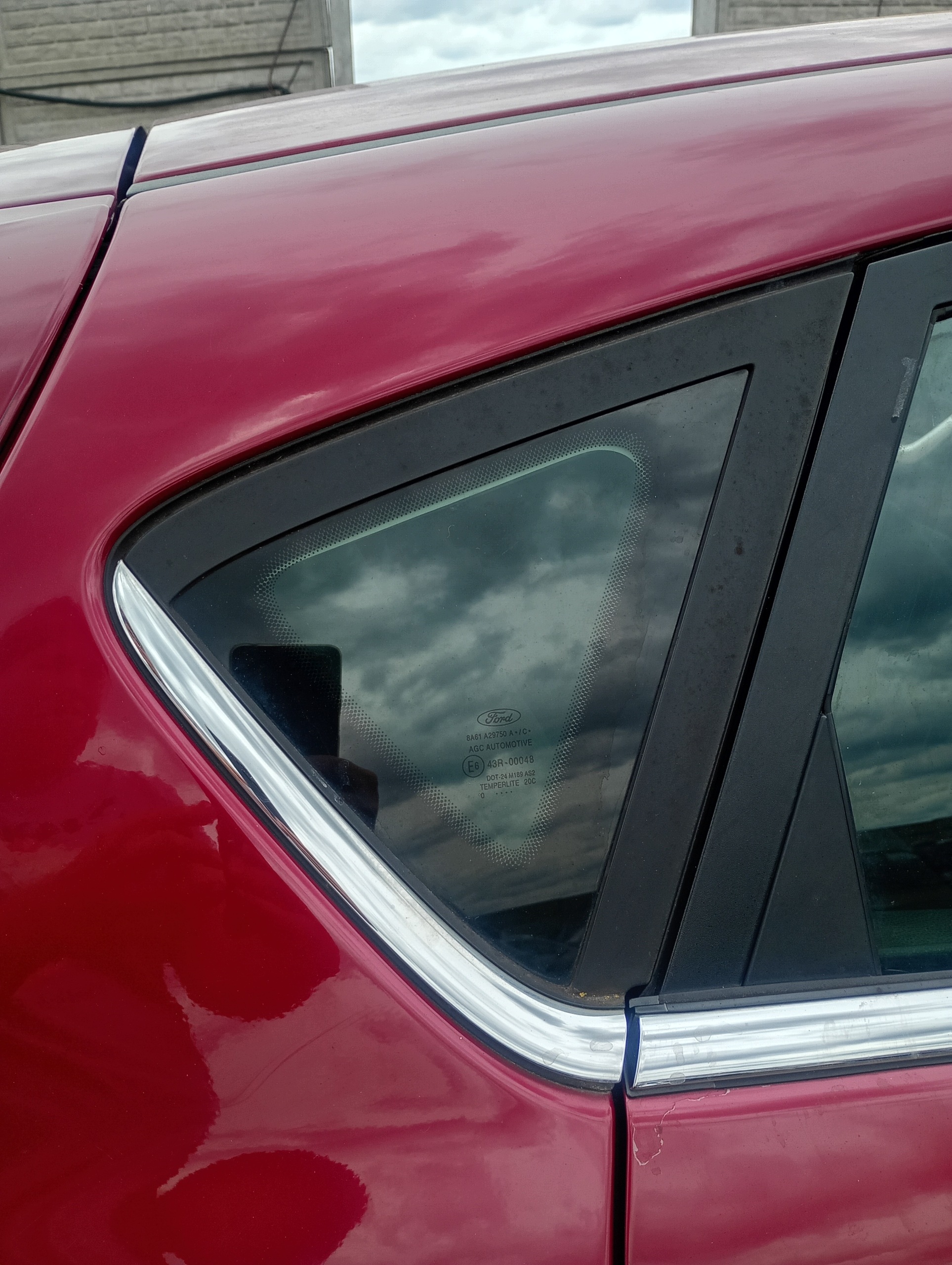 window side bodywork right Ford Fiesta 7 MK7 10-15
