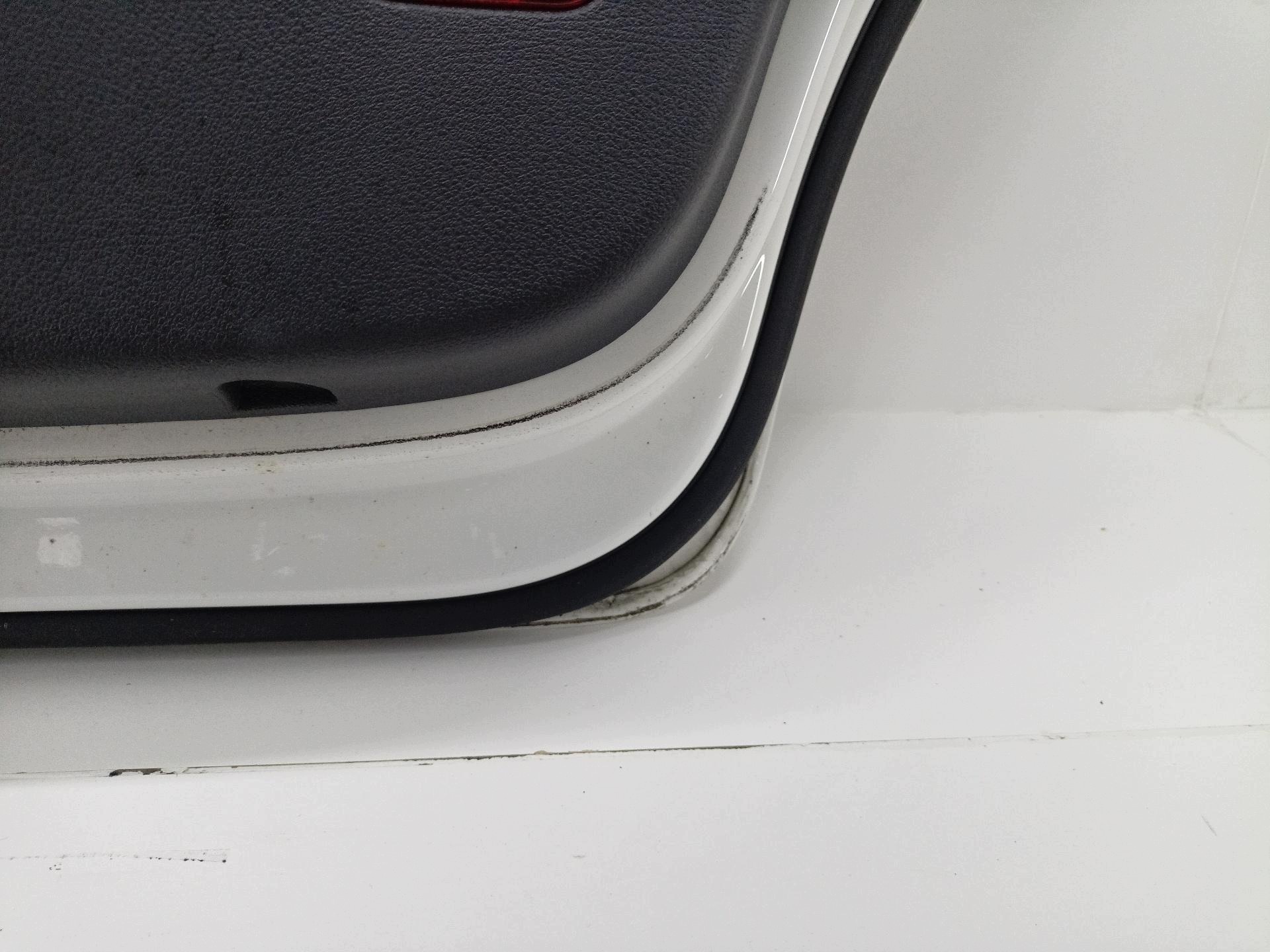 door rear part right side Volkswagen Touran 2nd facelift 2011