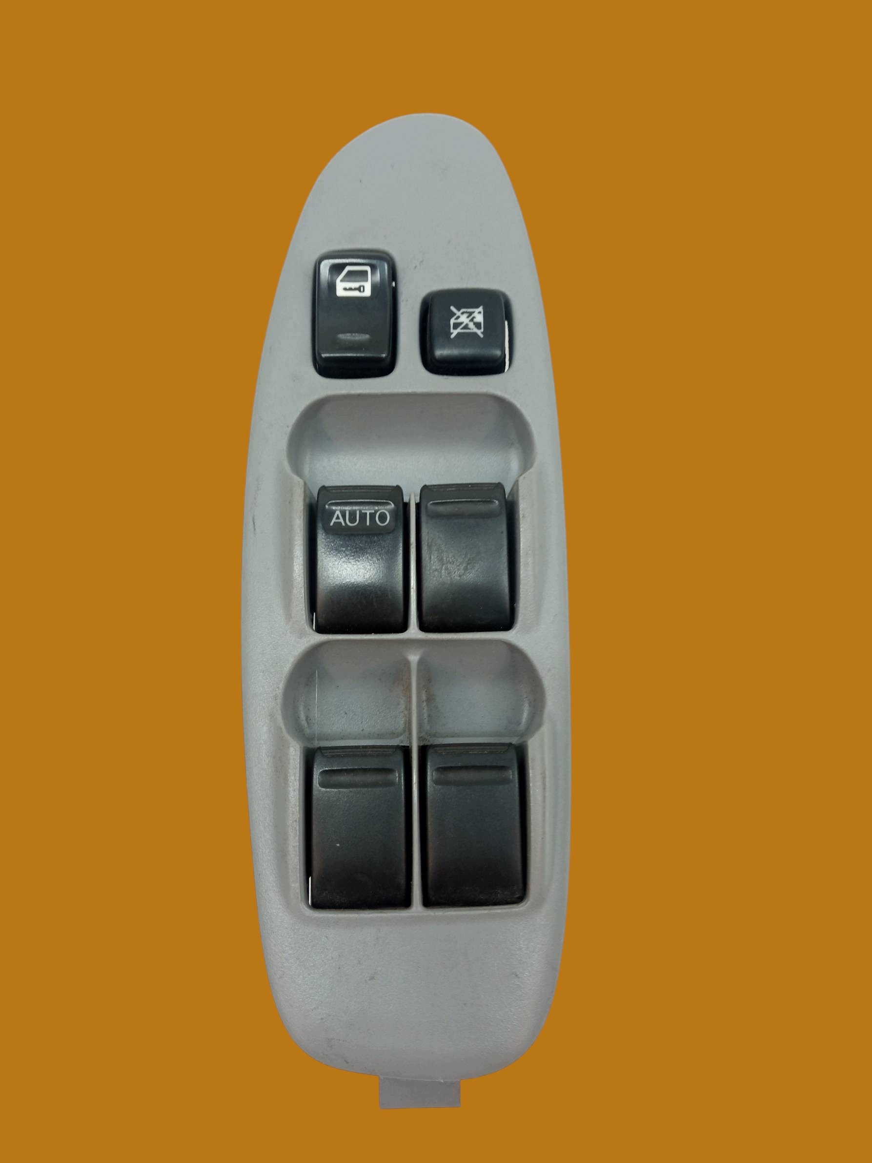 window control switch left front 80961BU400 Nissan Almera Tino and (2000-2006)