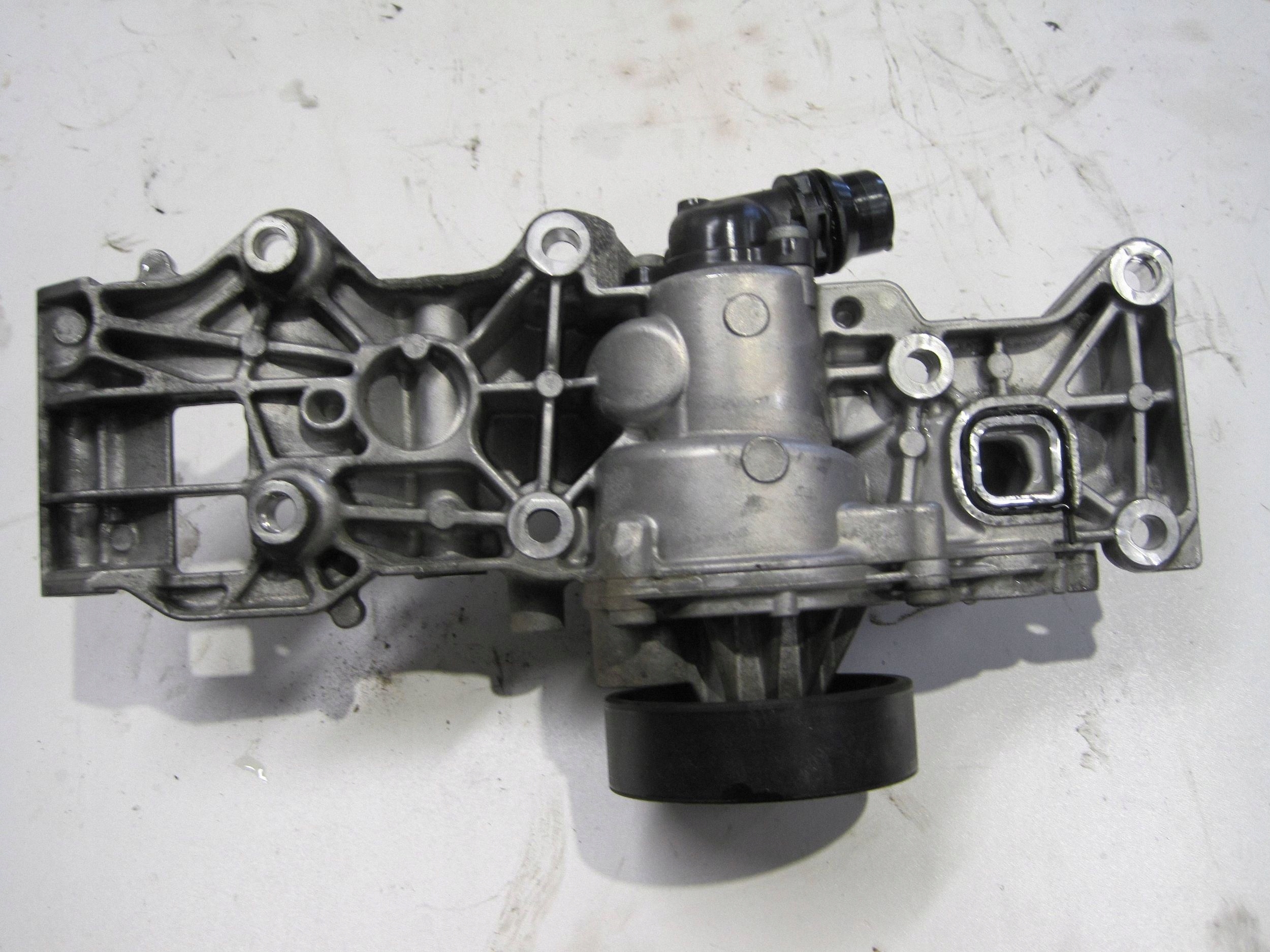 engine mount BMW 1 F40 8631940 M135i