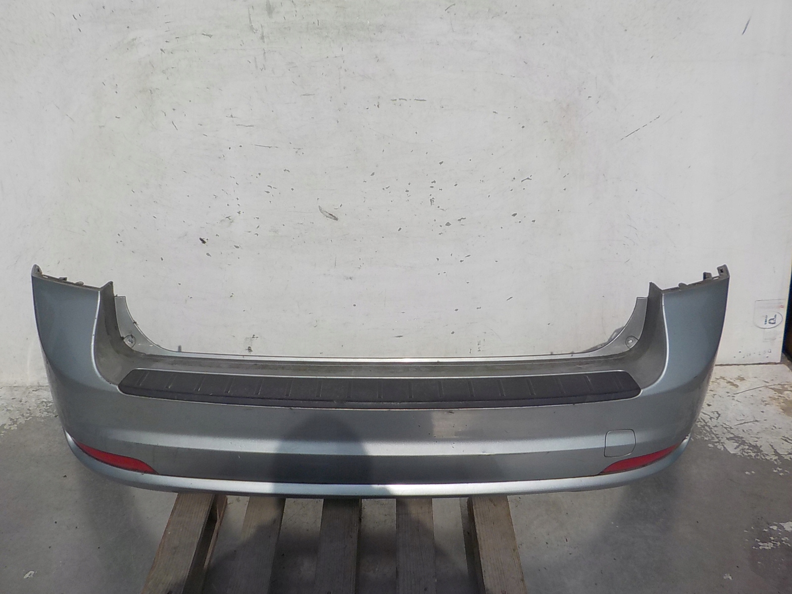 792 VOLVO V50 LIFT R-design bumper rear part rear