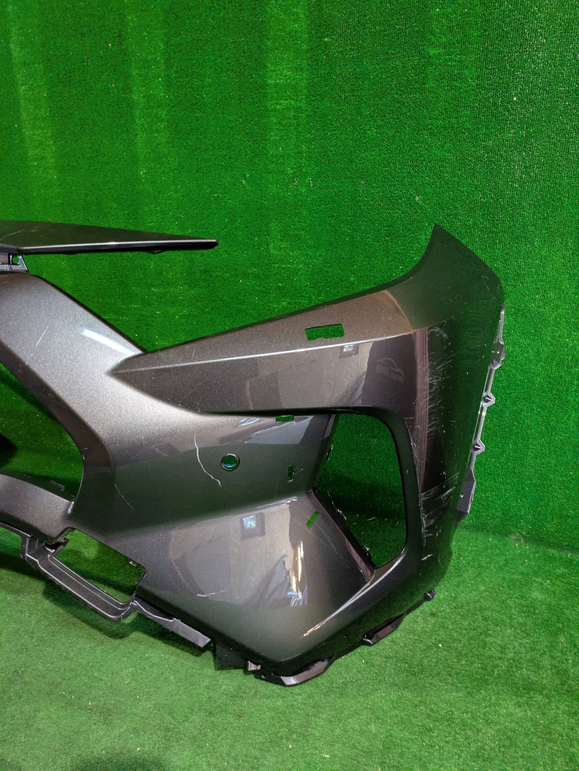 Frontstoßstange vorne TOYOTA RAV4 V 18