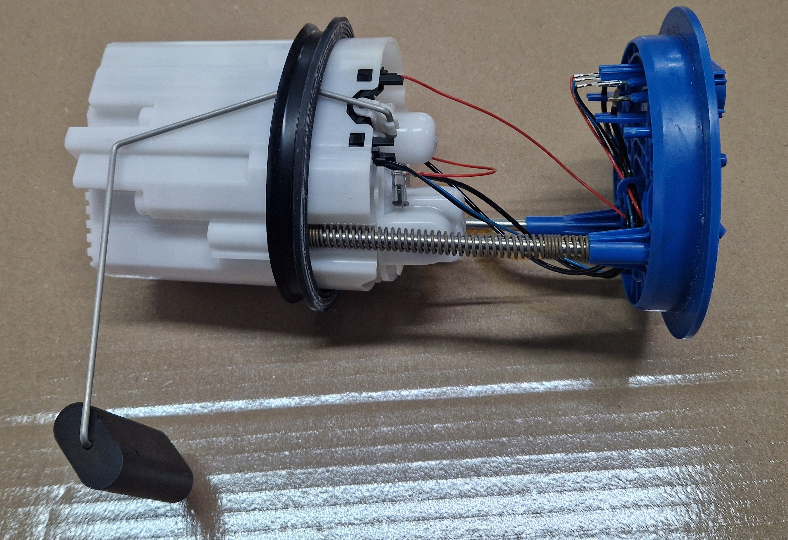 feed pump tanks 1S0919051K as new VW AUDI