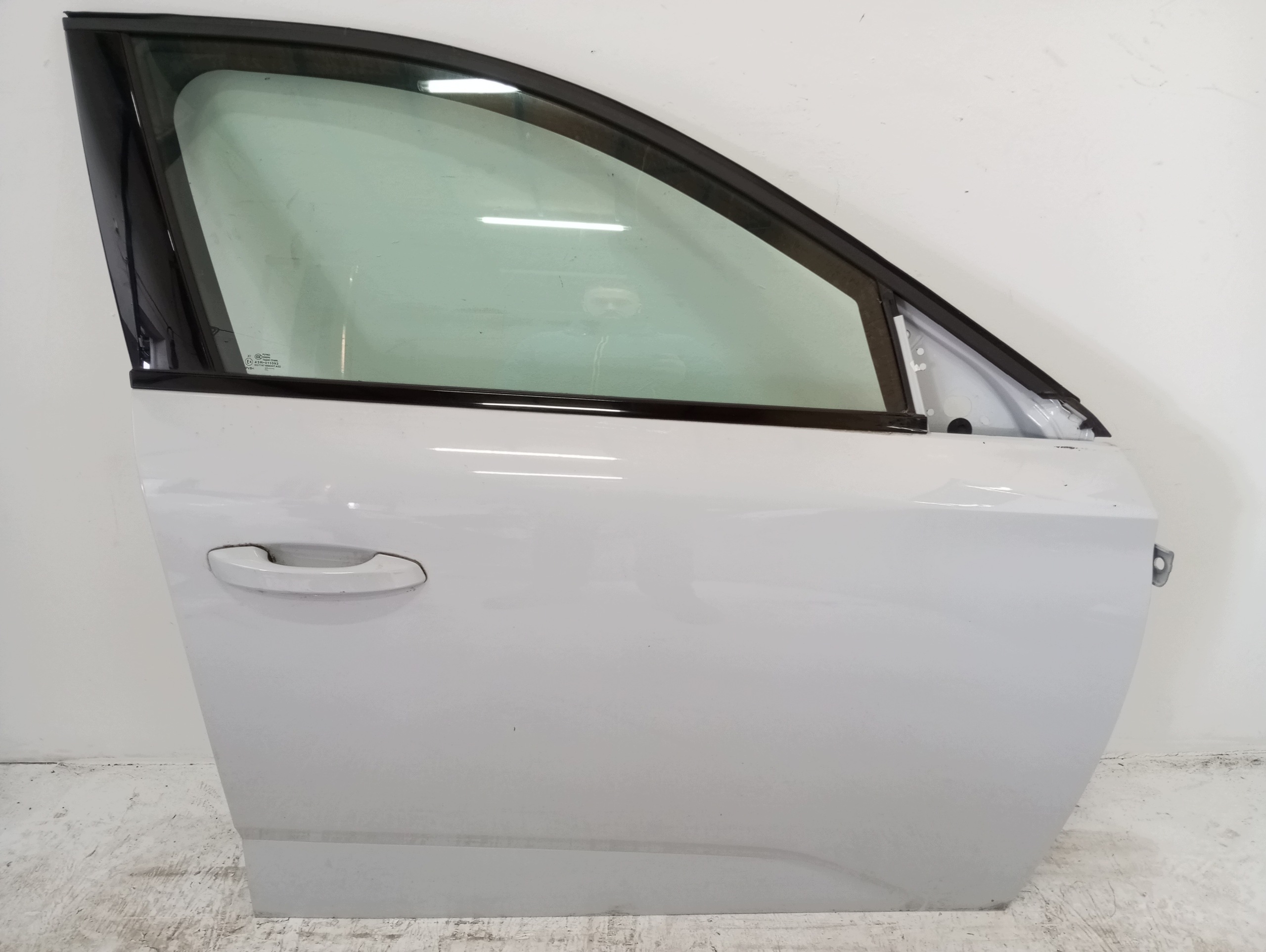 door right front PEUGEOT 308 T10 23R