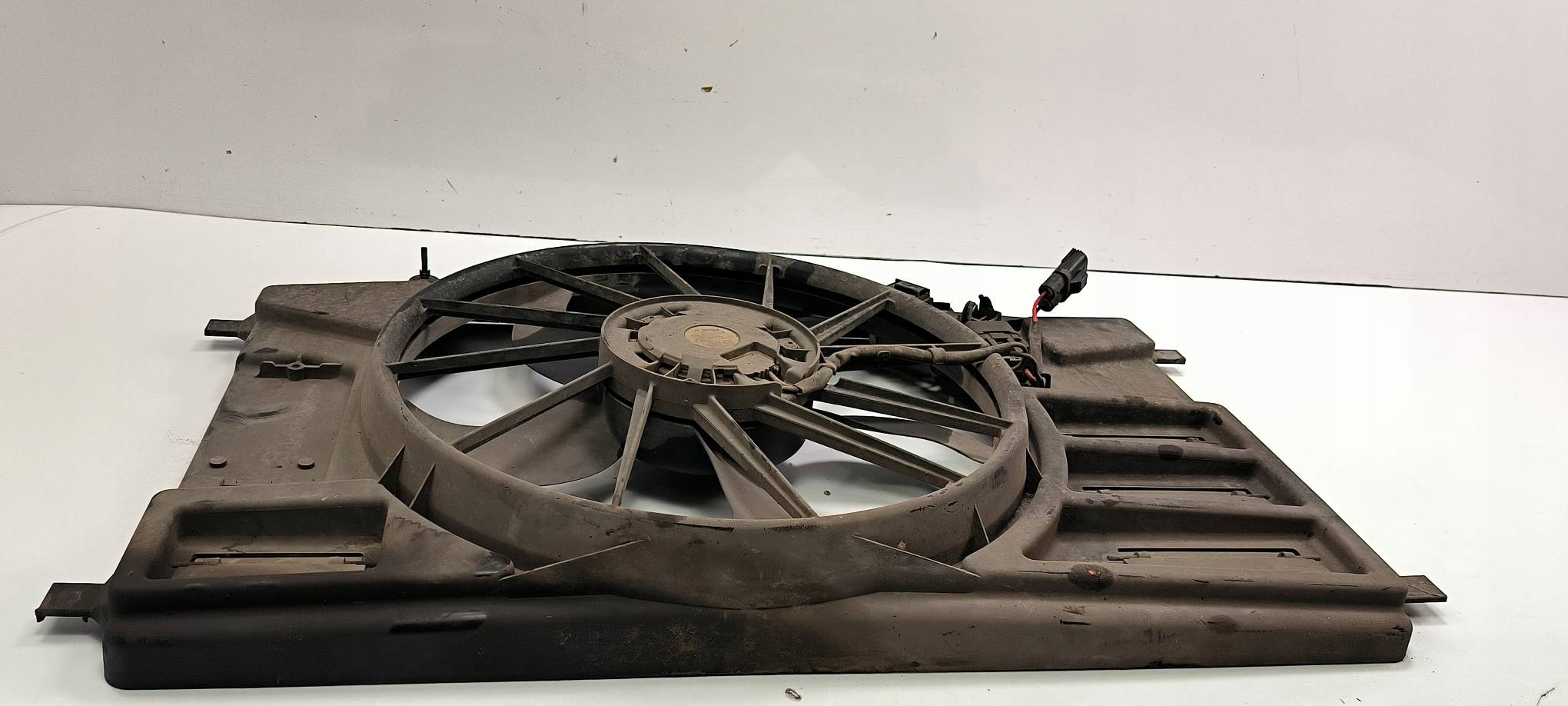 ventilátor chladiče BK21-8C607-BA FORD TRANSIT CUSTOM L1H1