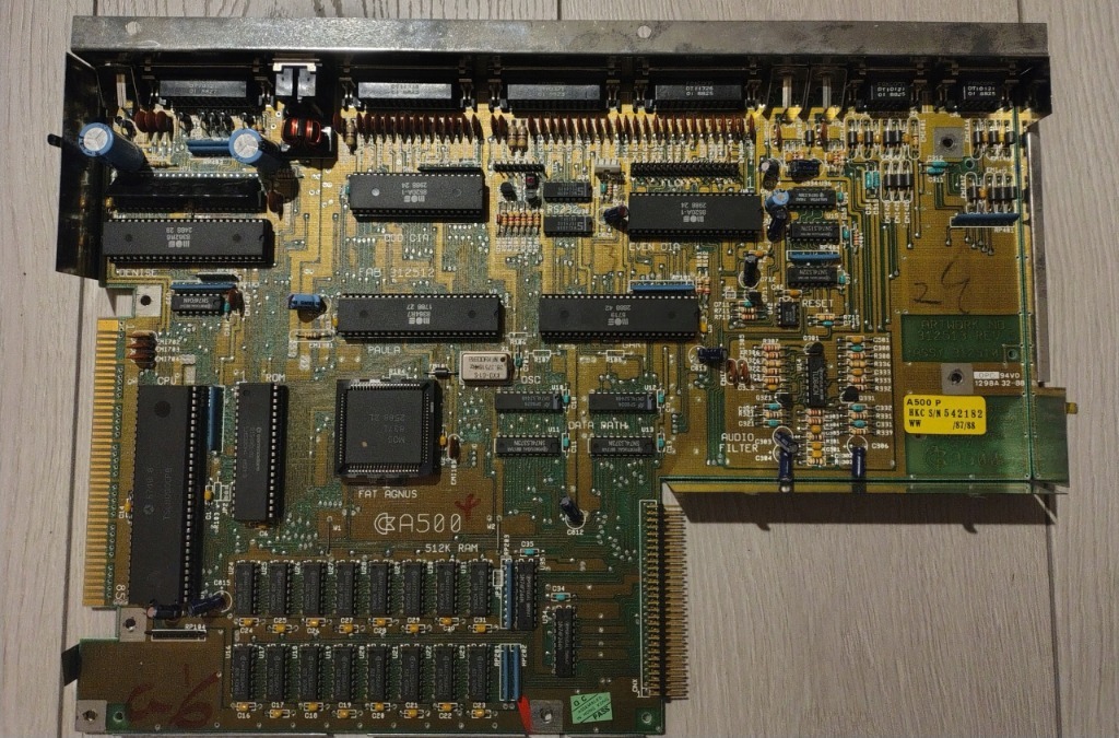 Материнская плата AMIGA 500