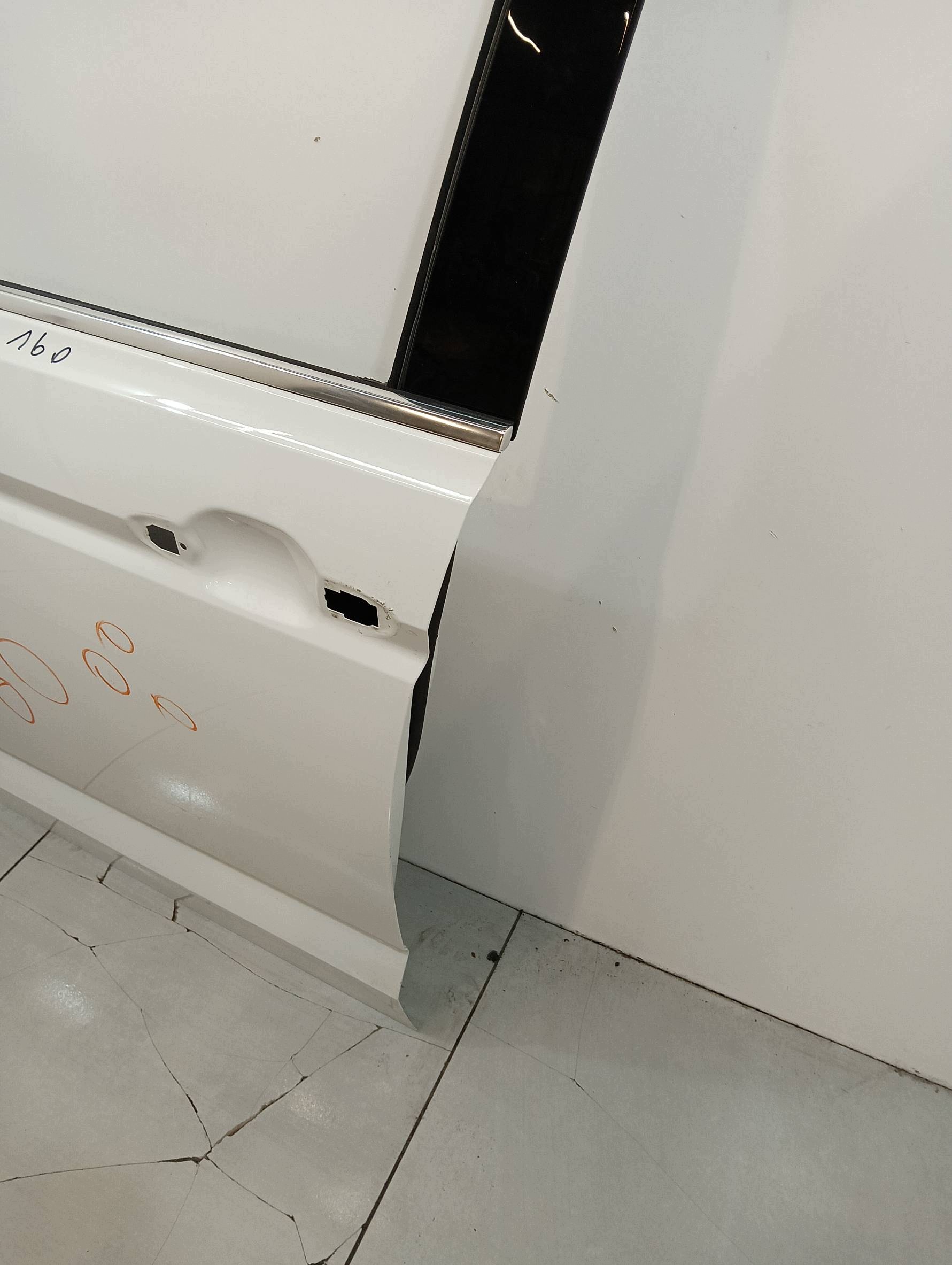 door left front LC9AL VW Volkswagen Touran III (2015- )