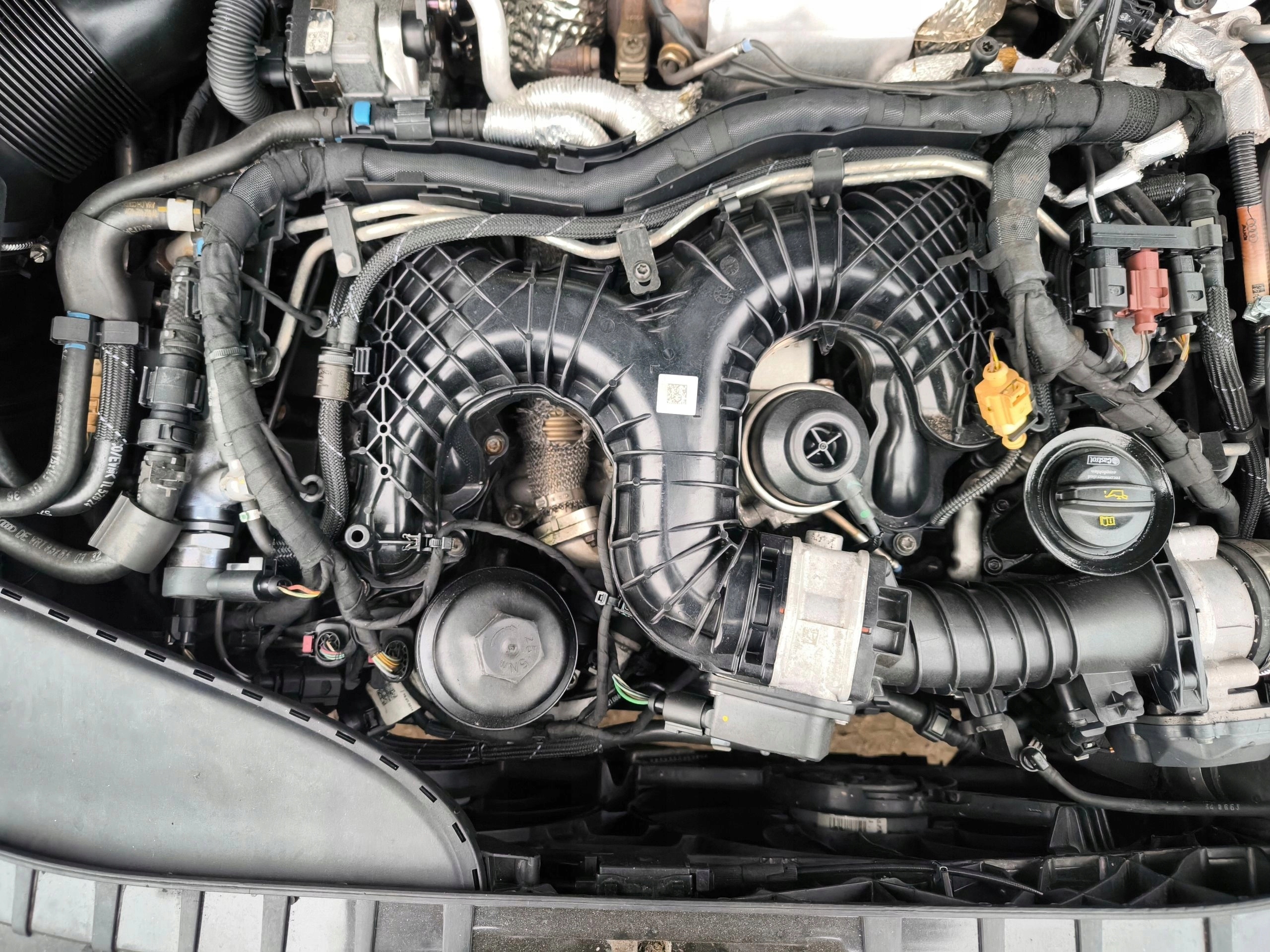 engine complete AUDI A4 A5 A6 Q7 3.0 TDI CRT CRTD original !!!