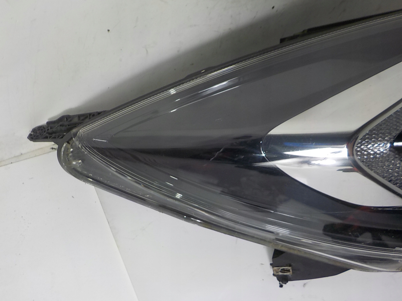 OPEL INSIGNIA A LIFT light right front front UK