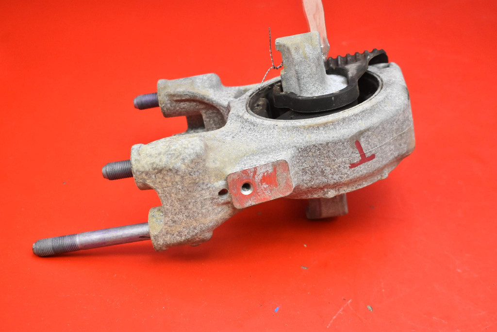 holder engine mount rear TOYOTA BZ4X 204 KM 22