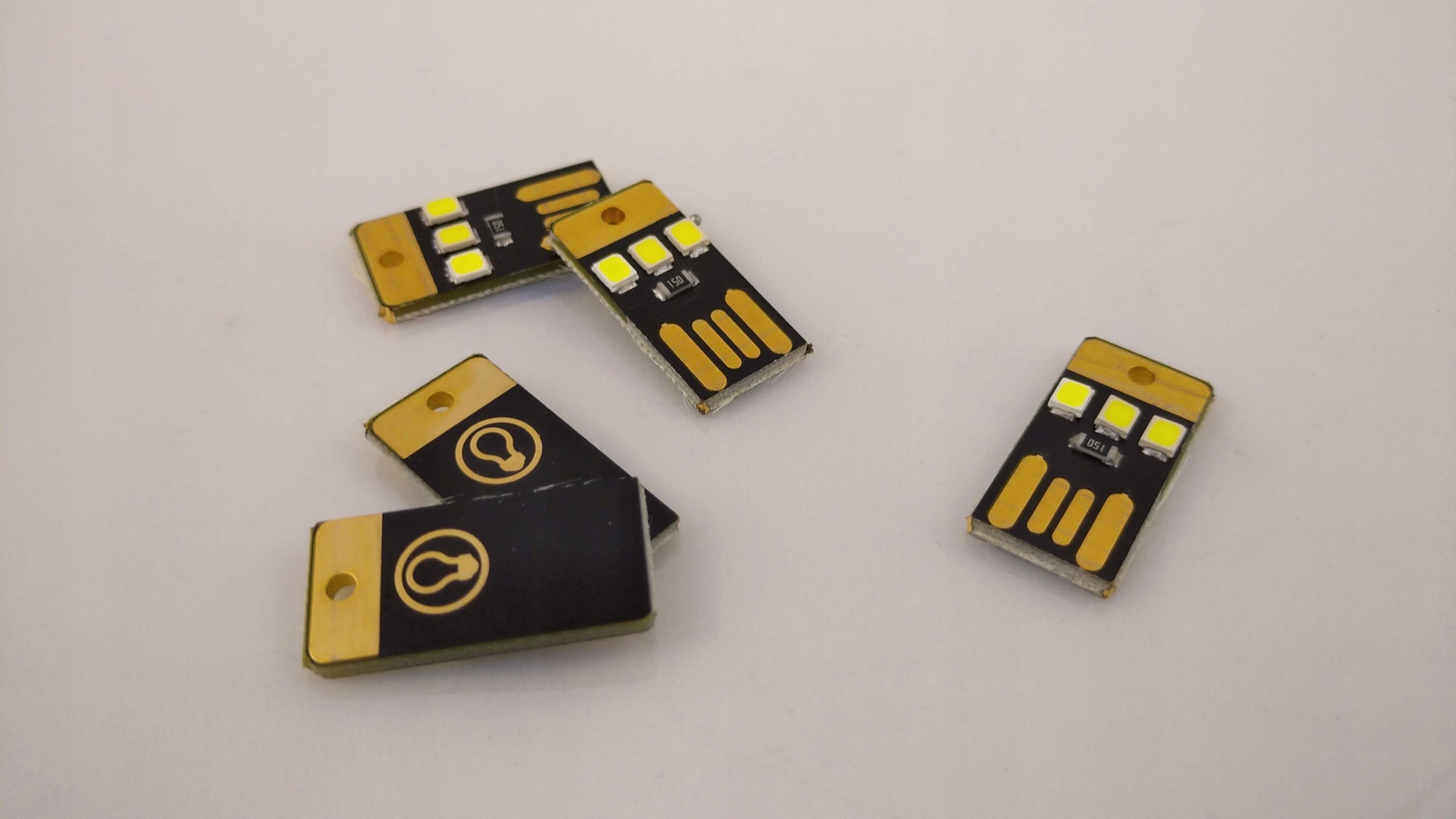 Micro lampka LED USB 5V Czarna