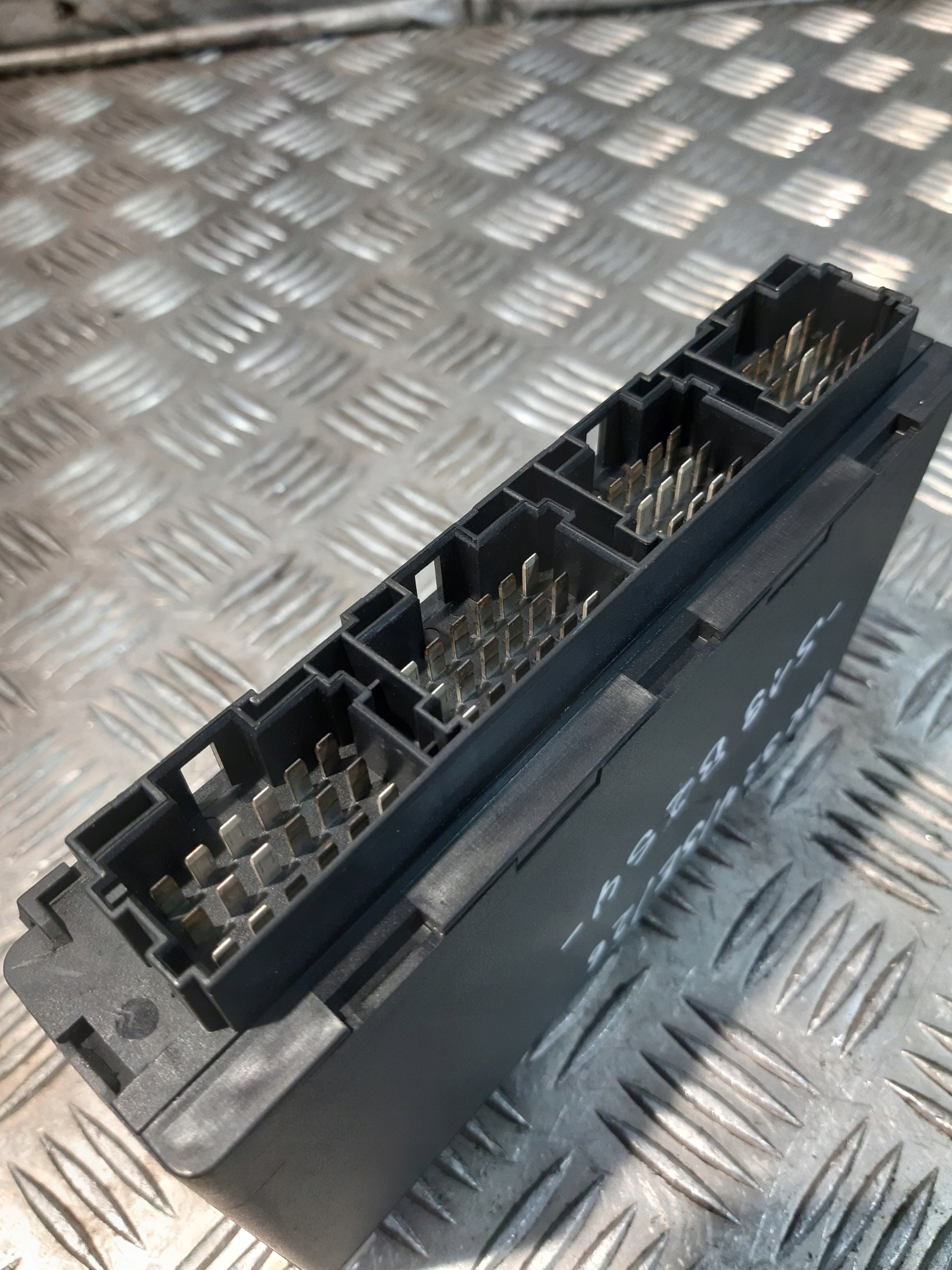control unit FR 24V MERCEDES CITARO VDO A0014461102
