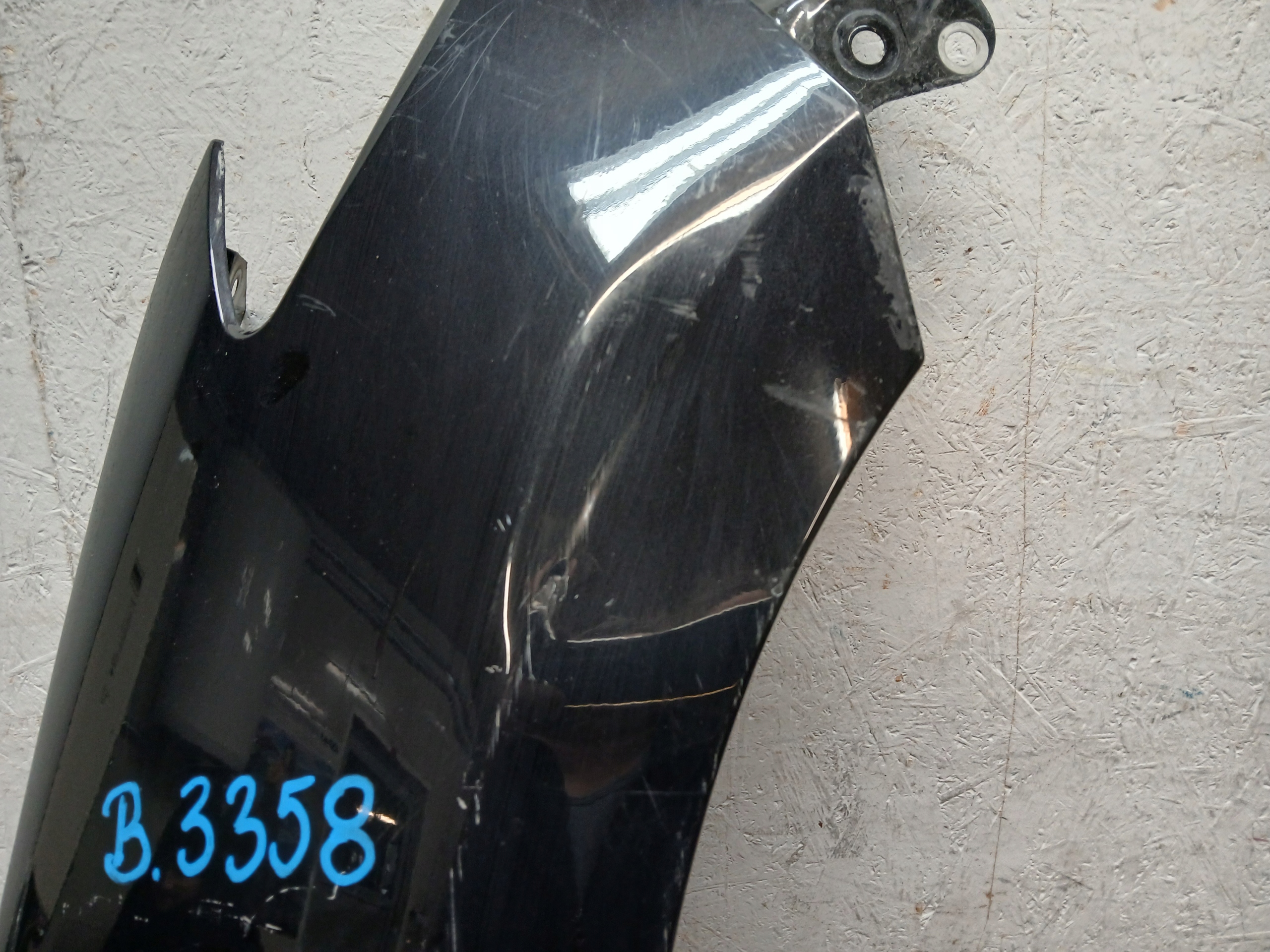 fender front right MAZDA III 3 BM 13
