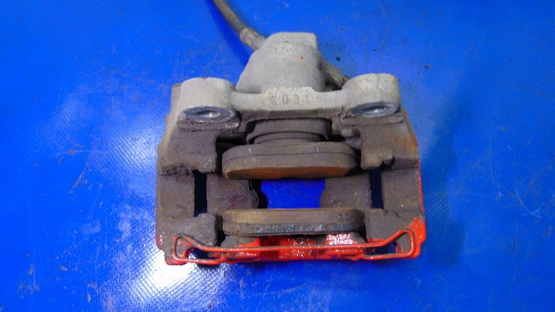 caliper brake left rear part MERCEDES C KLASA W204