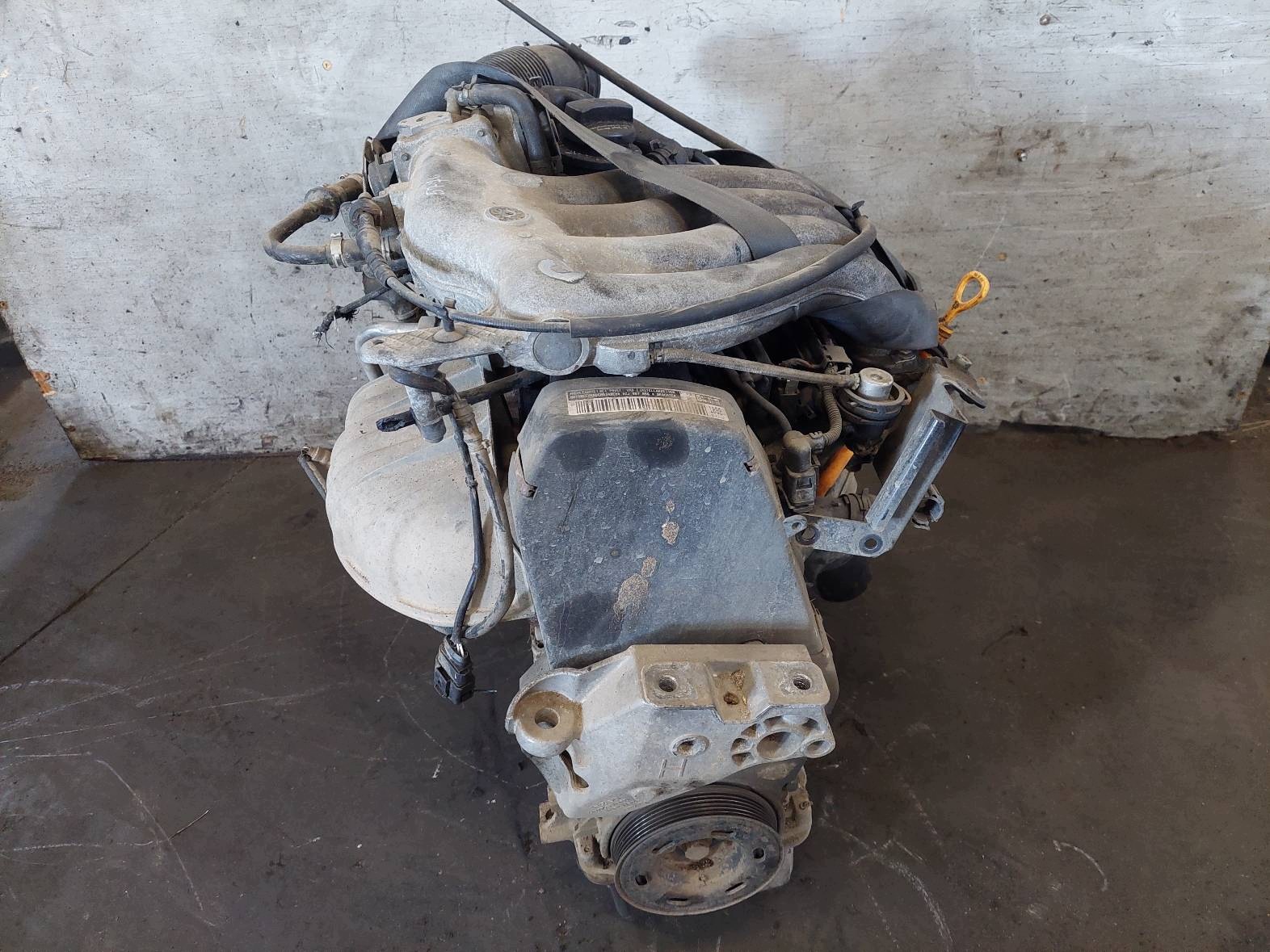 engine petrol VOLKSWAGEN GOLF IV AZJ 2.0 8V ID: 190581