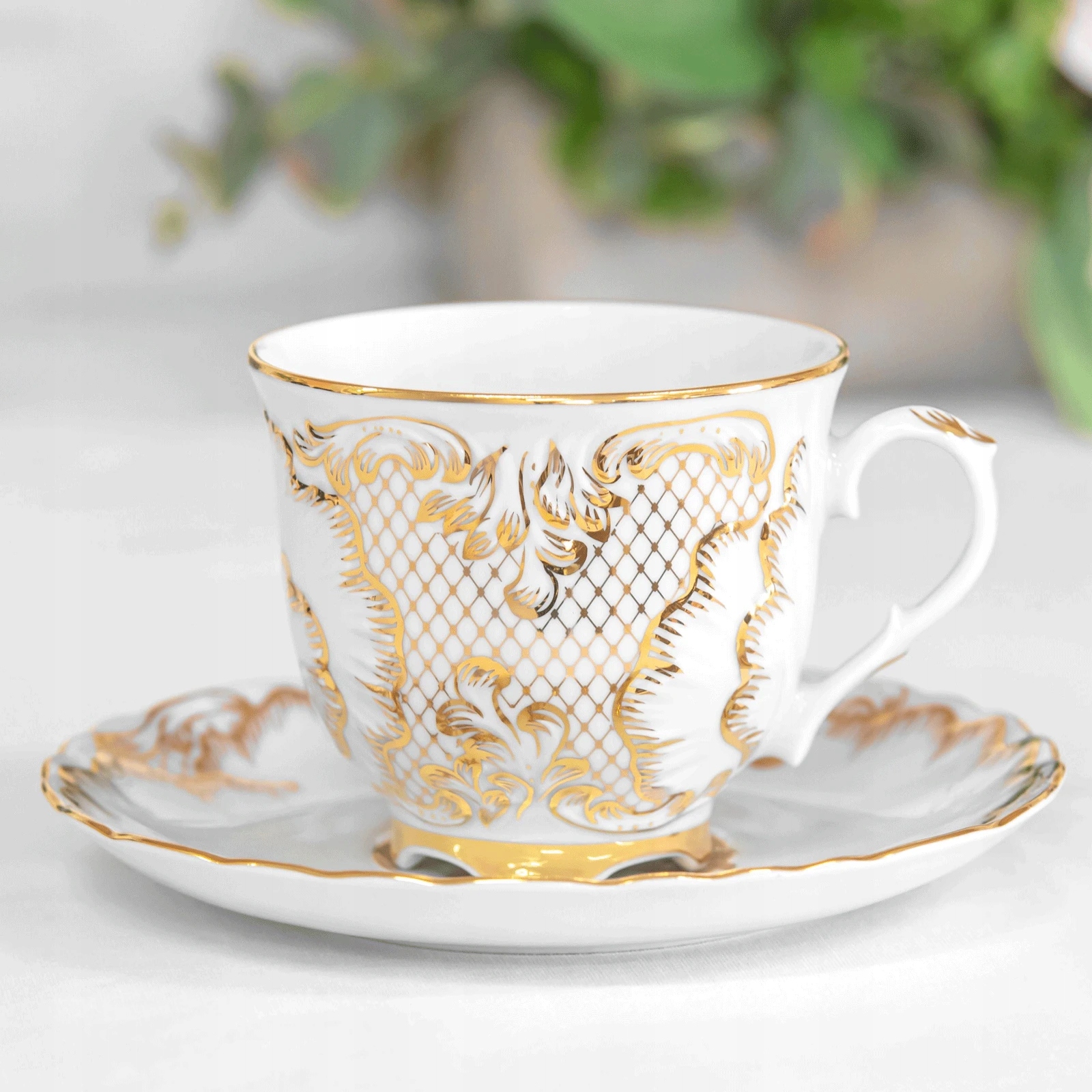 Ćmielów šálka Rococo Alabaster 250 ml – luxusný porcelán