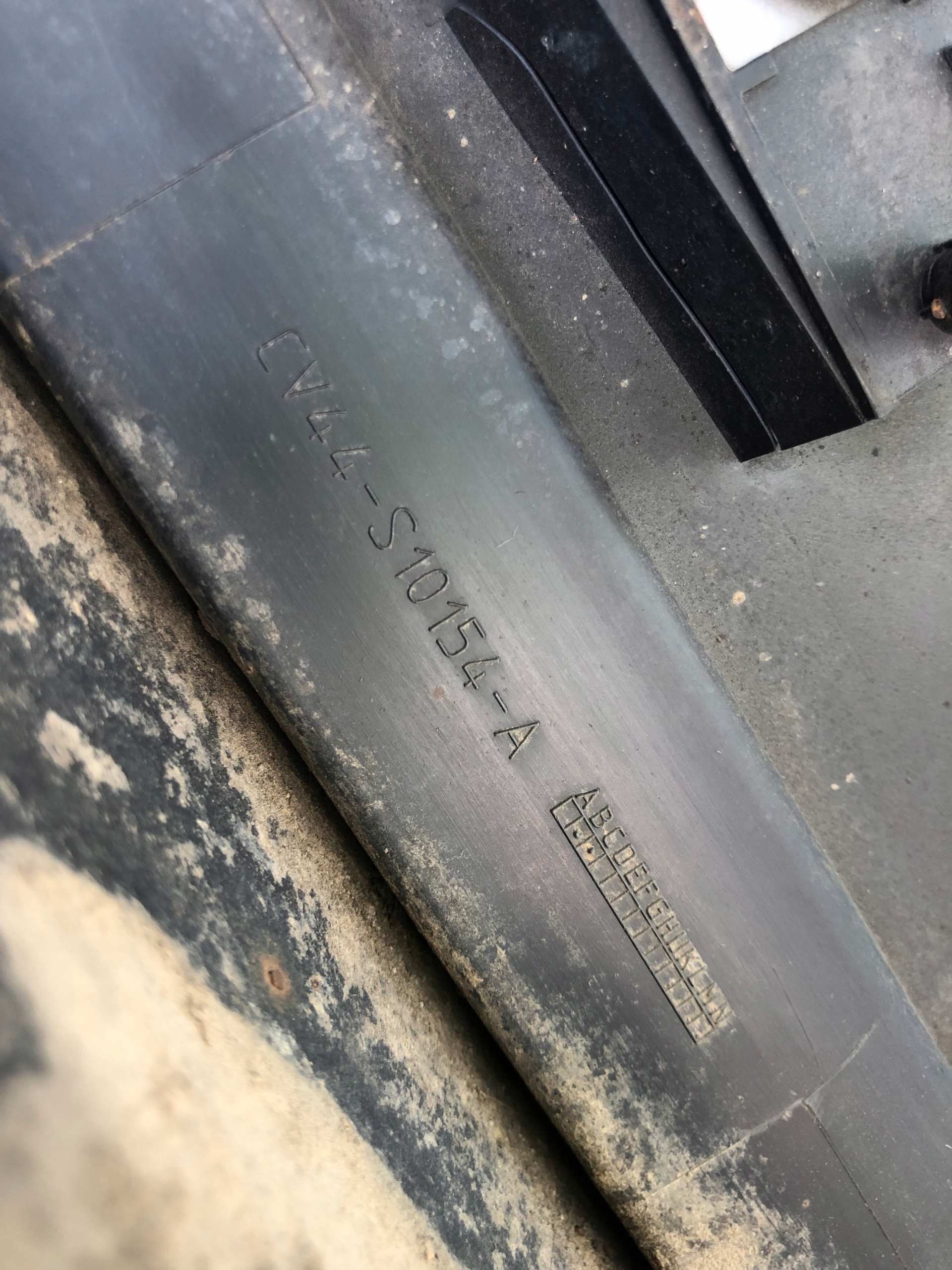moulding cap threshold right FORD KUGA MK2