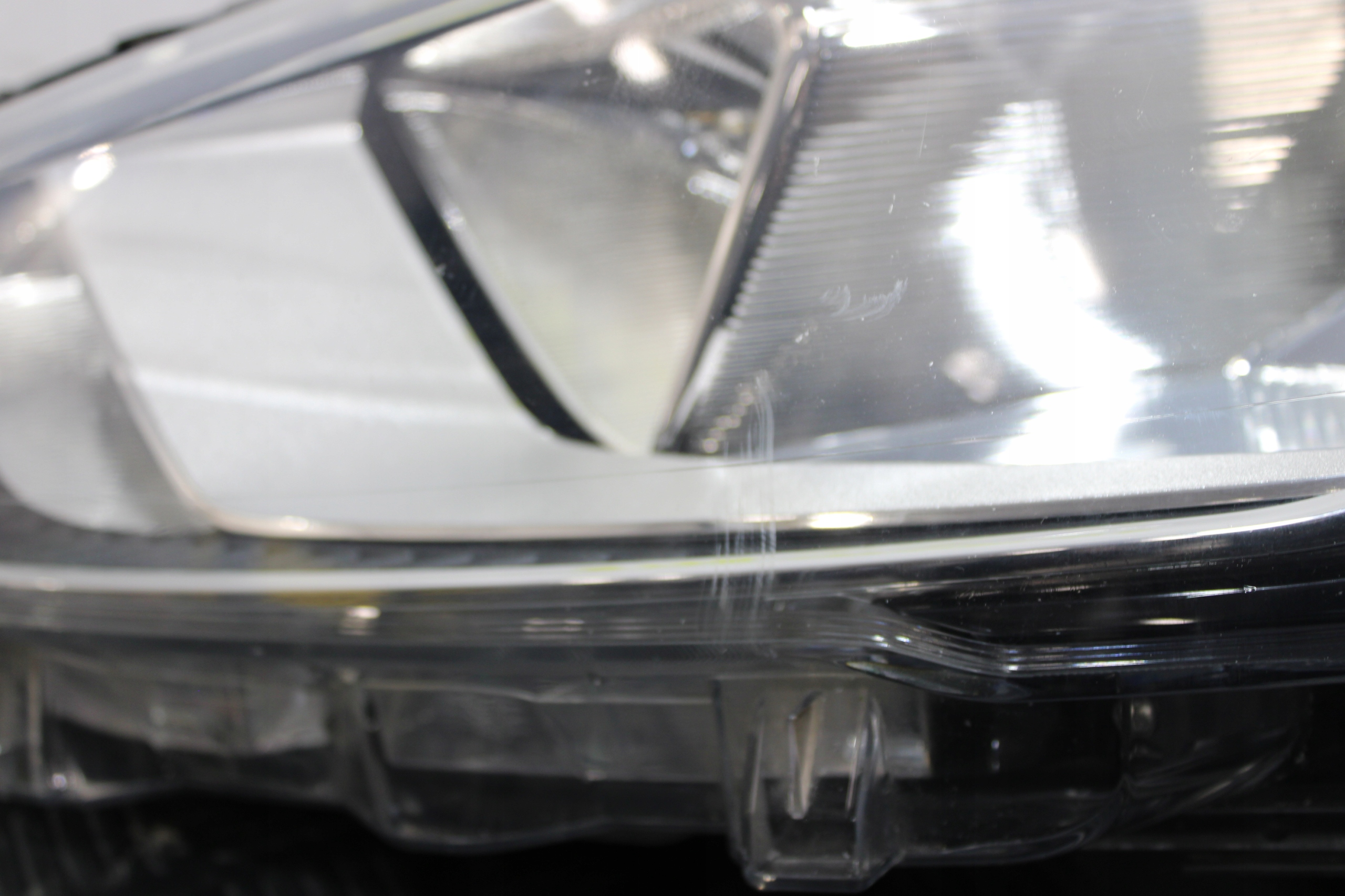 light left front KT1B-13W030-AD FORD TRANSIT CONNECT II MK2 FL