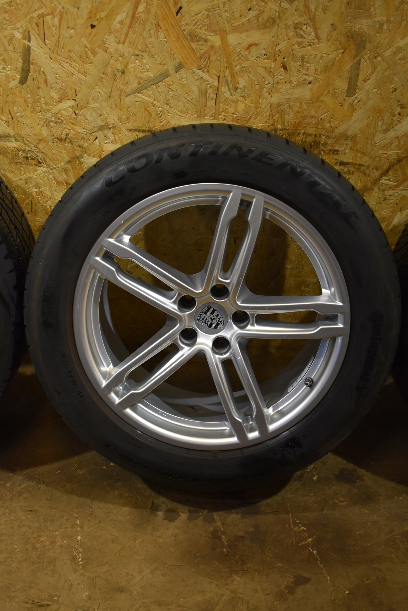 wheels KPL. 19" PORSCHE MACAN 235/55/19 255/50/19 22r. 1