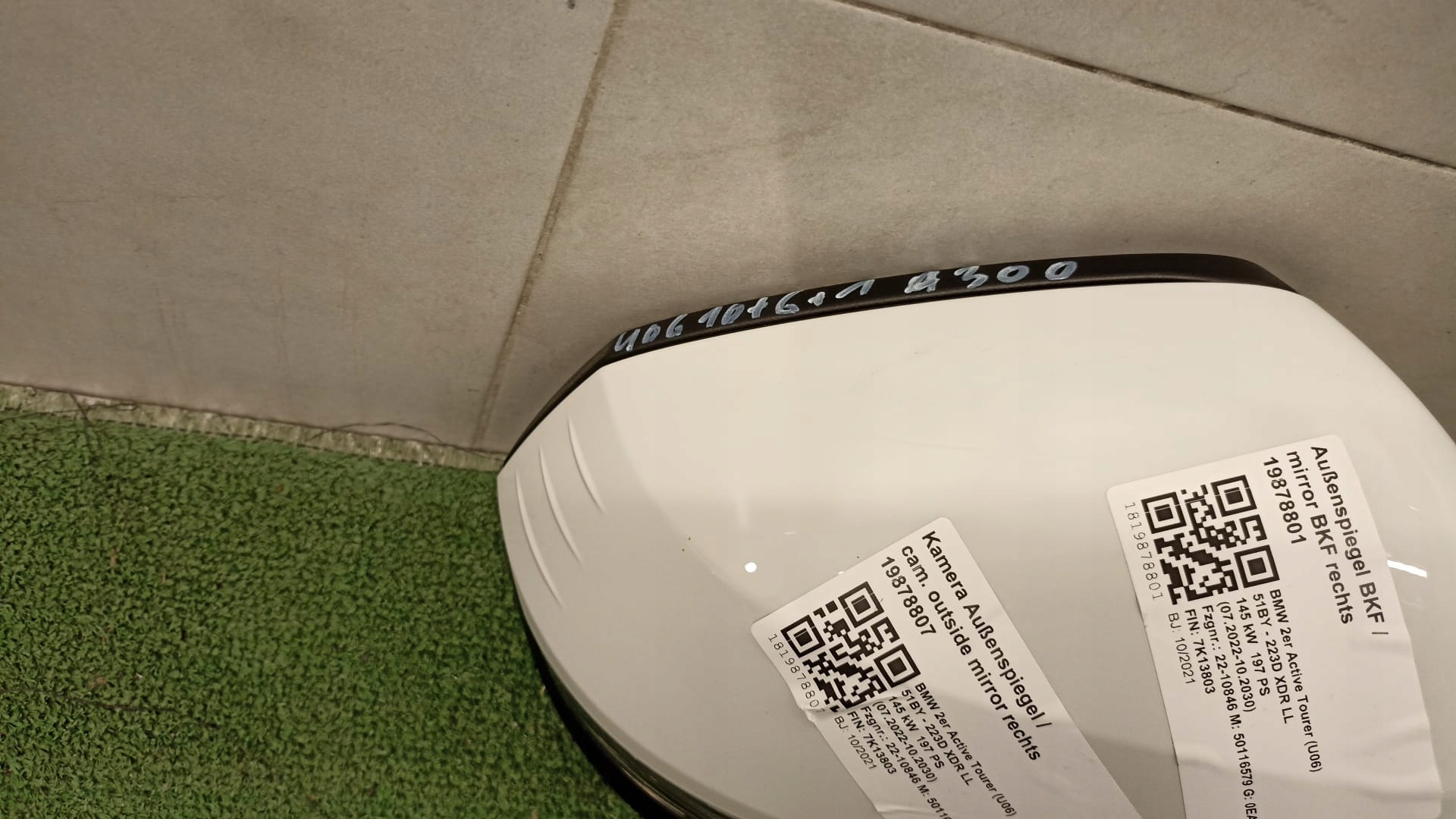BMW U06 mirror right A300 16+1PIN ASYSTENT KAMERA