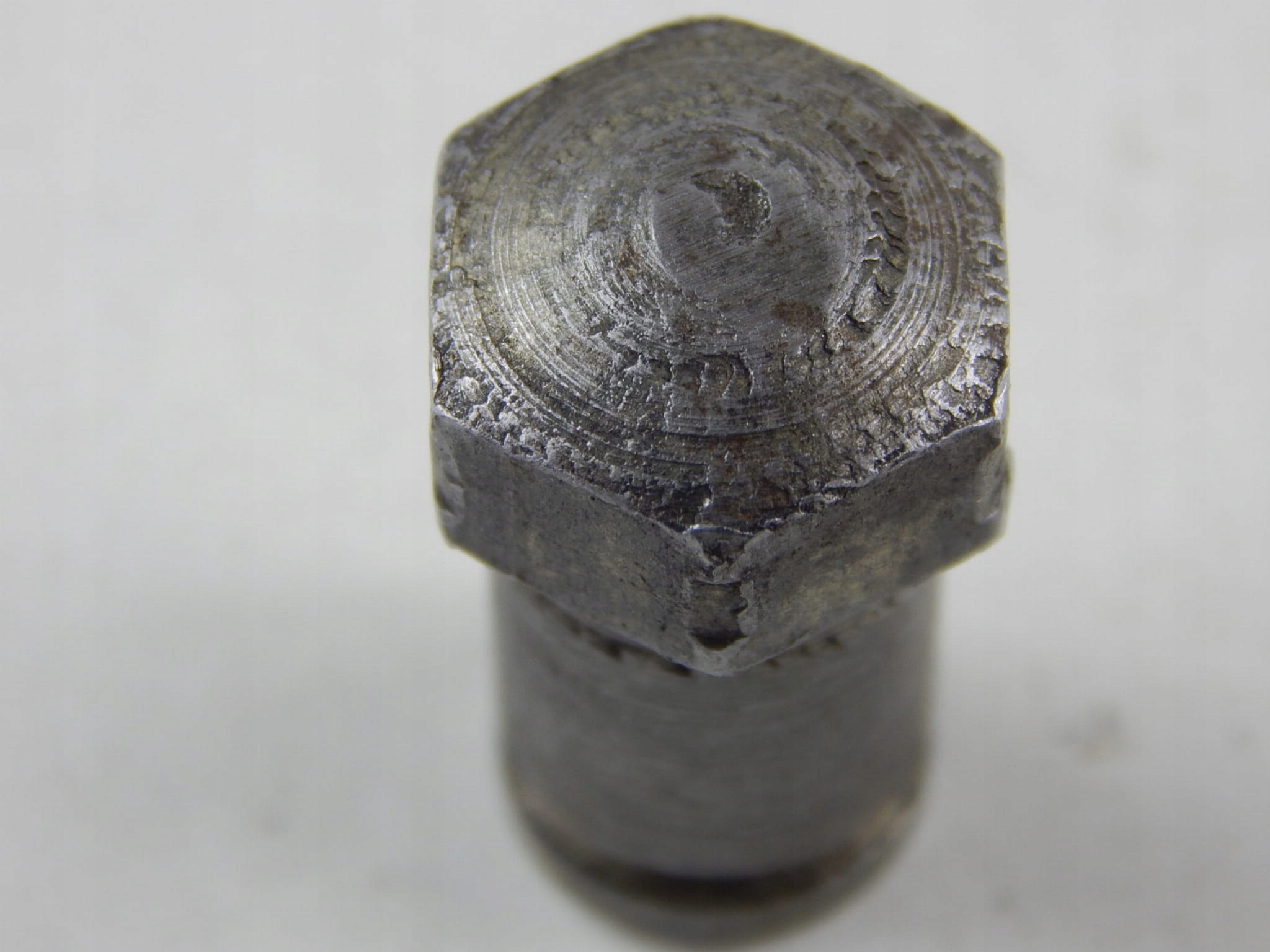 NAKRĘTKA KOŁPAKOWA DEKLA ZAWORÓW URAL DNIEPR Producent inny