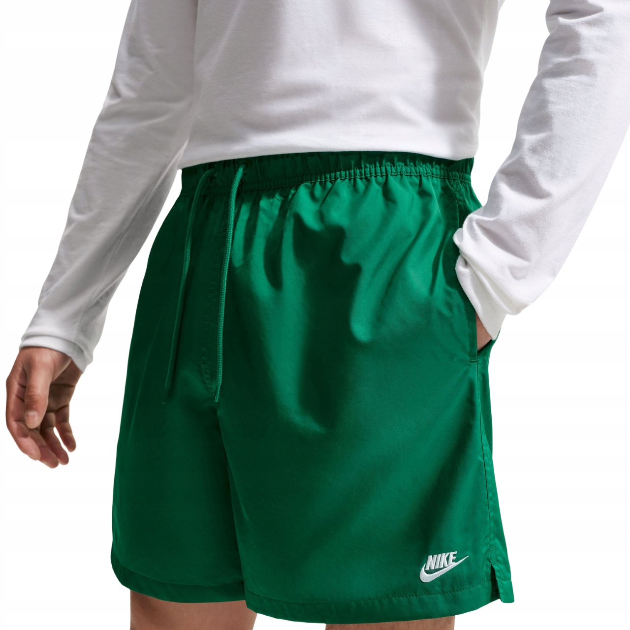 Pohodlné. Bavlněné koupací šortky Kraťasy Nike Club zelené FN33
