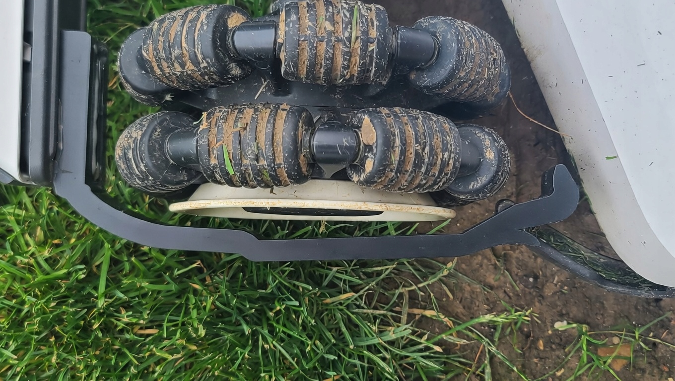 Mammotion Luba 1 Luba 2 osłona kół krawędzi