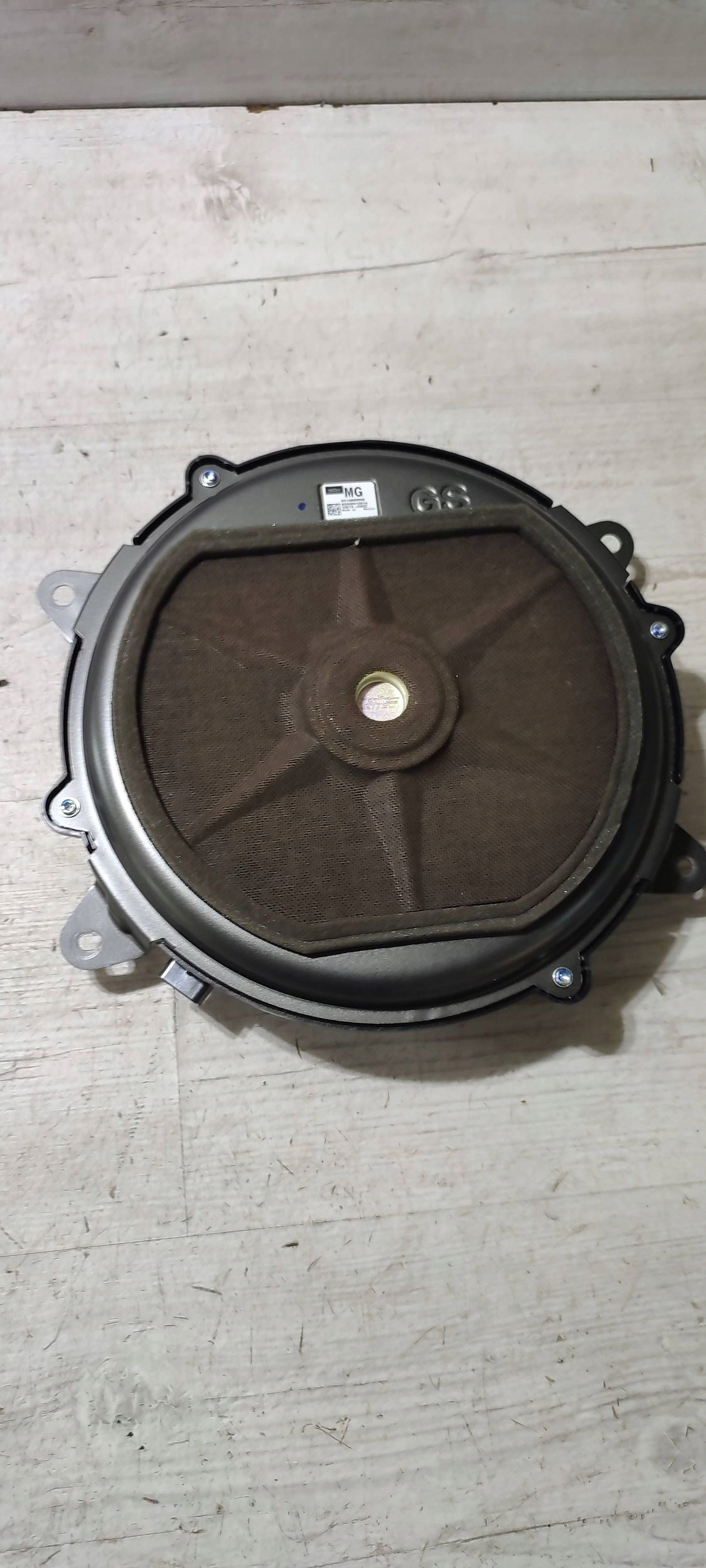 Lexus RC 2019 front side left speaker niskotonowy