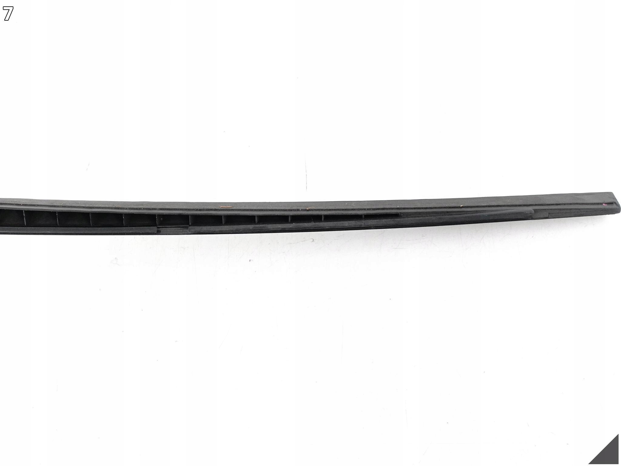 MCLAREN 650S / MP4-12C SPIDER LISTWA SZYBY PRAWA PRZÓD 11A6705CP Wersja Europejska