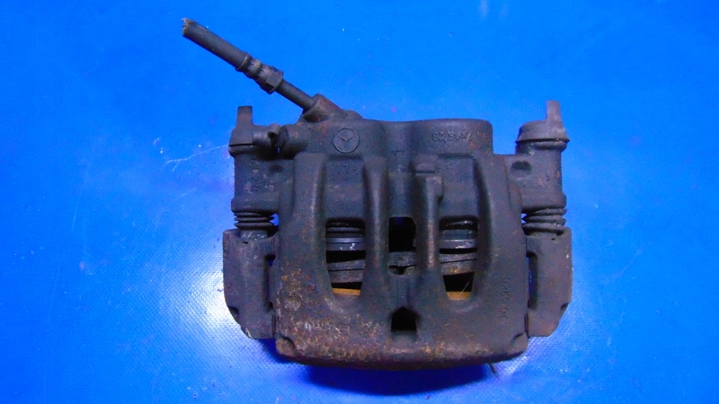 caliper brake left front MERCEDES SPRINTER 906 06-18R