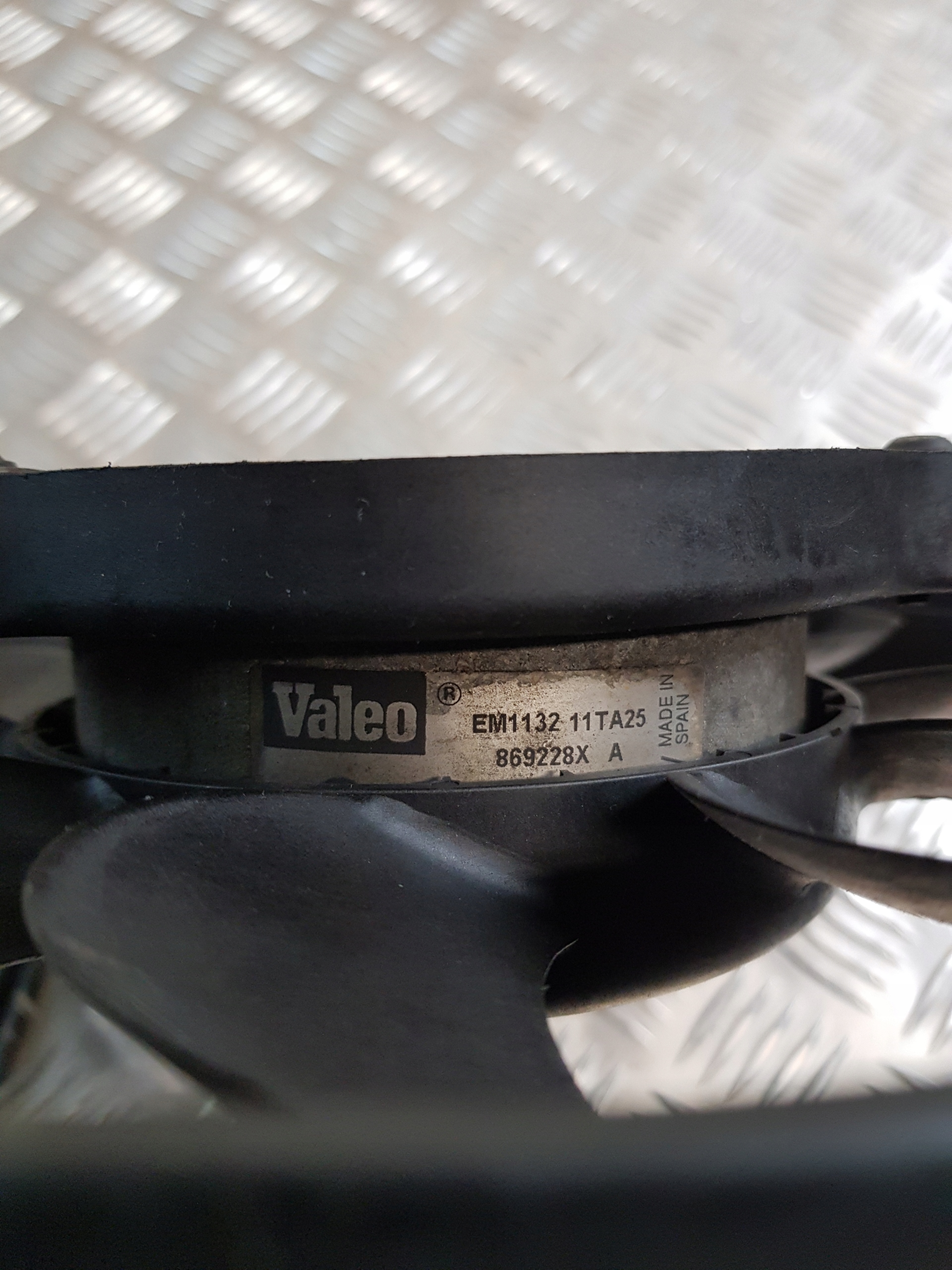 ventilátor chladiče AUDI A6 C5 1.8T 869228X