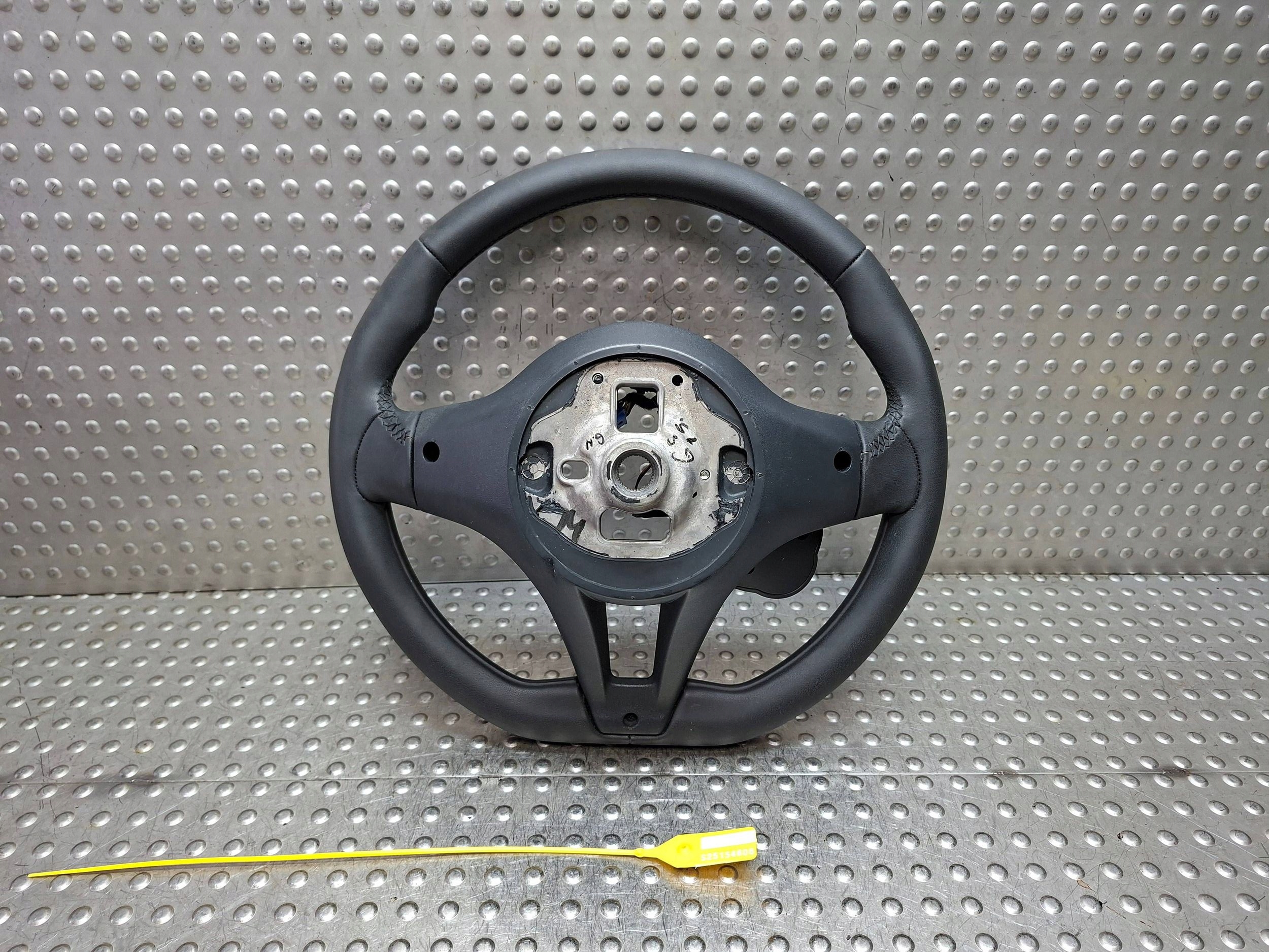 lenkrad SKORZANA ALFA ROMEO STELVIO 16