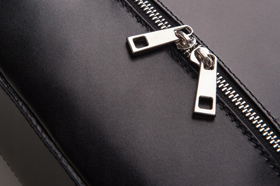 CZARNA TOREBKA WŁOSKA TORBA SKÓRZANA TOREBKA SKÓRA NATURALNA Vera Pelle Styl miejski