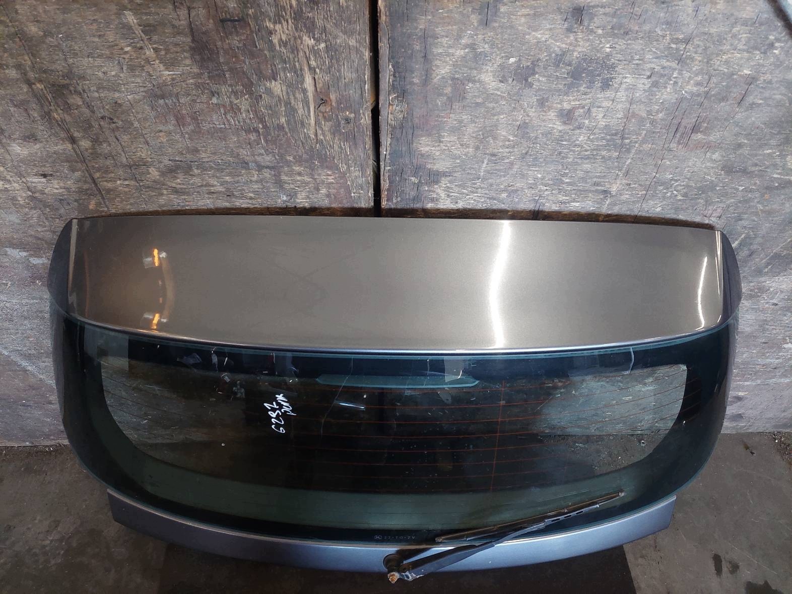 complete rear part BMW E87 118D A22 trunk door boot bumper rear part lights rear part