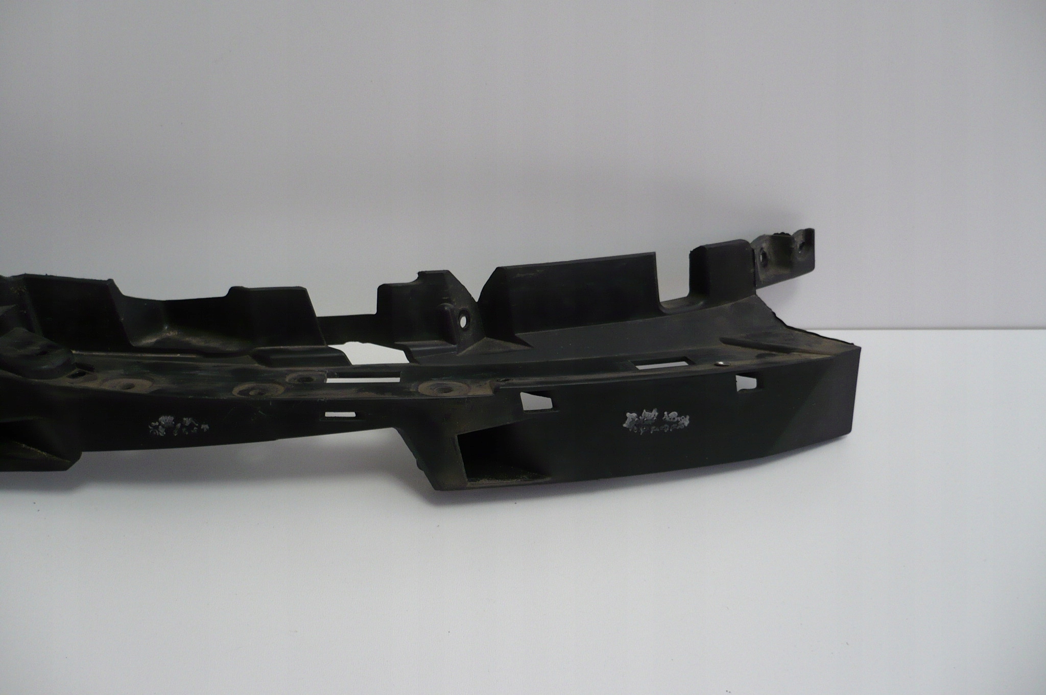 HYUNDAI IONIQ 5 V 21- bumper bracket right front original