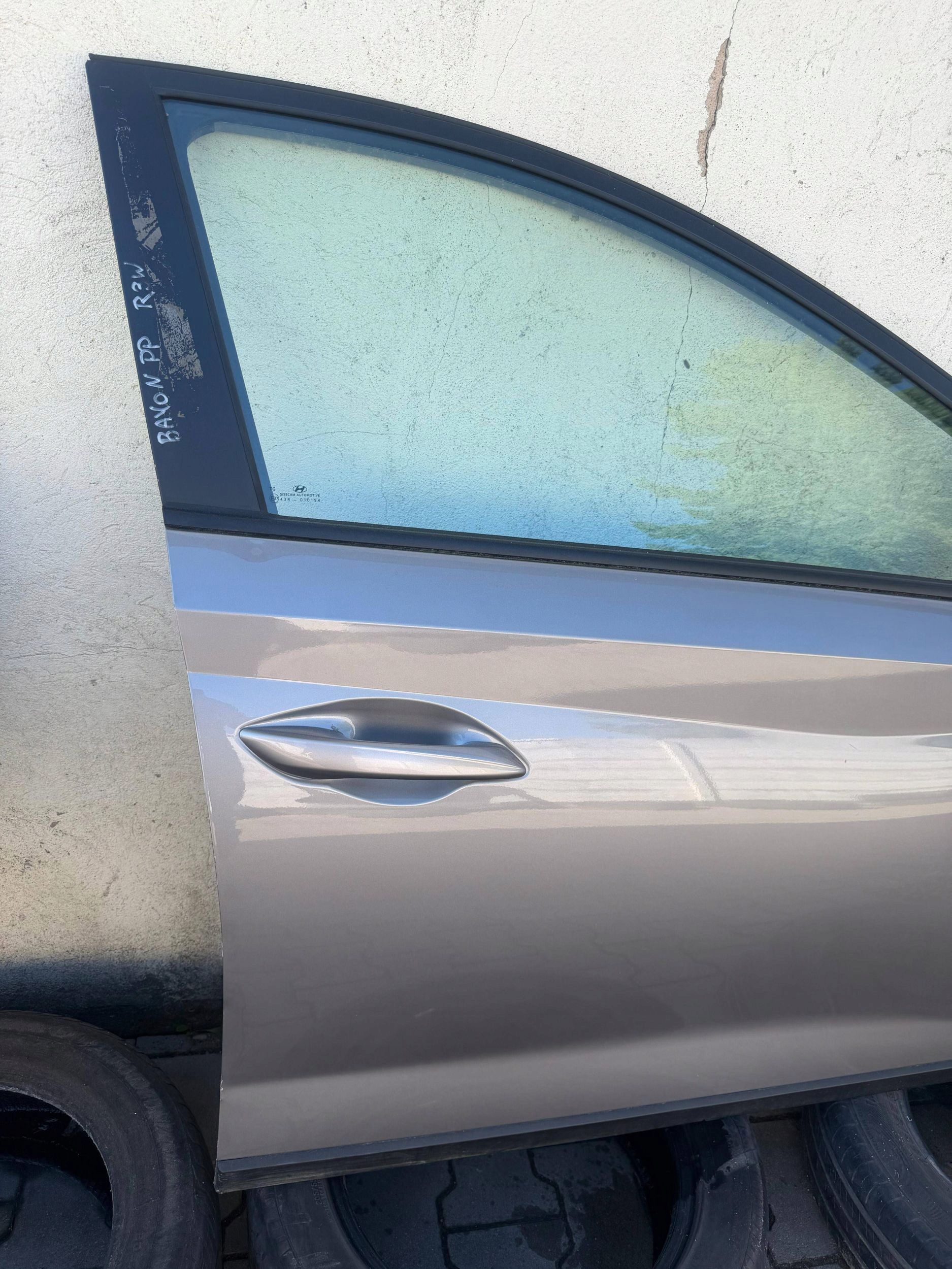 HYUNDAI BAYON door right front front R3W 2021
