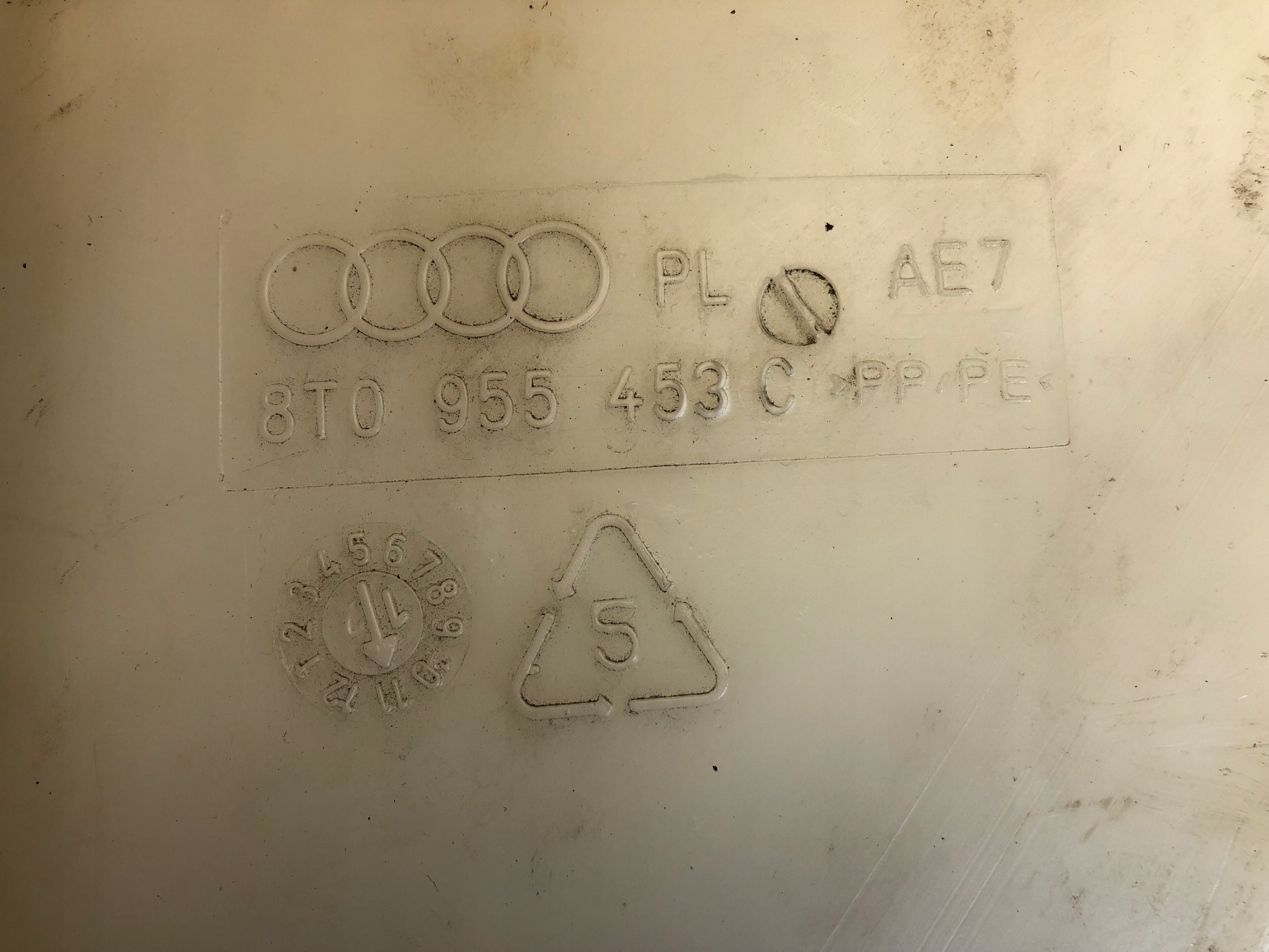 washer fluid tank AUDI A5 8T0955453C