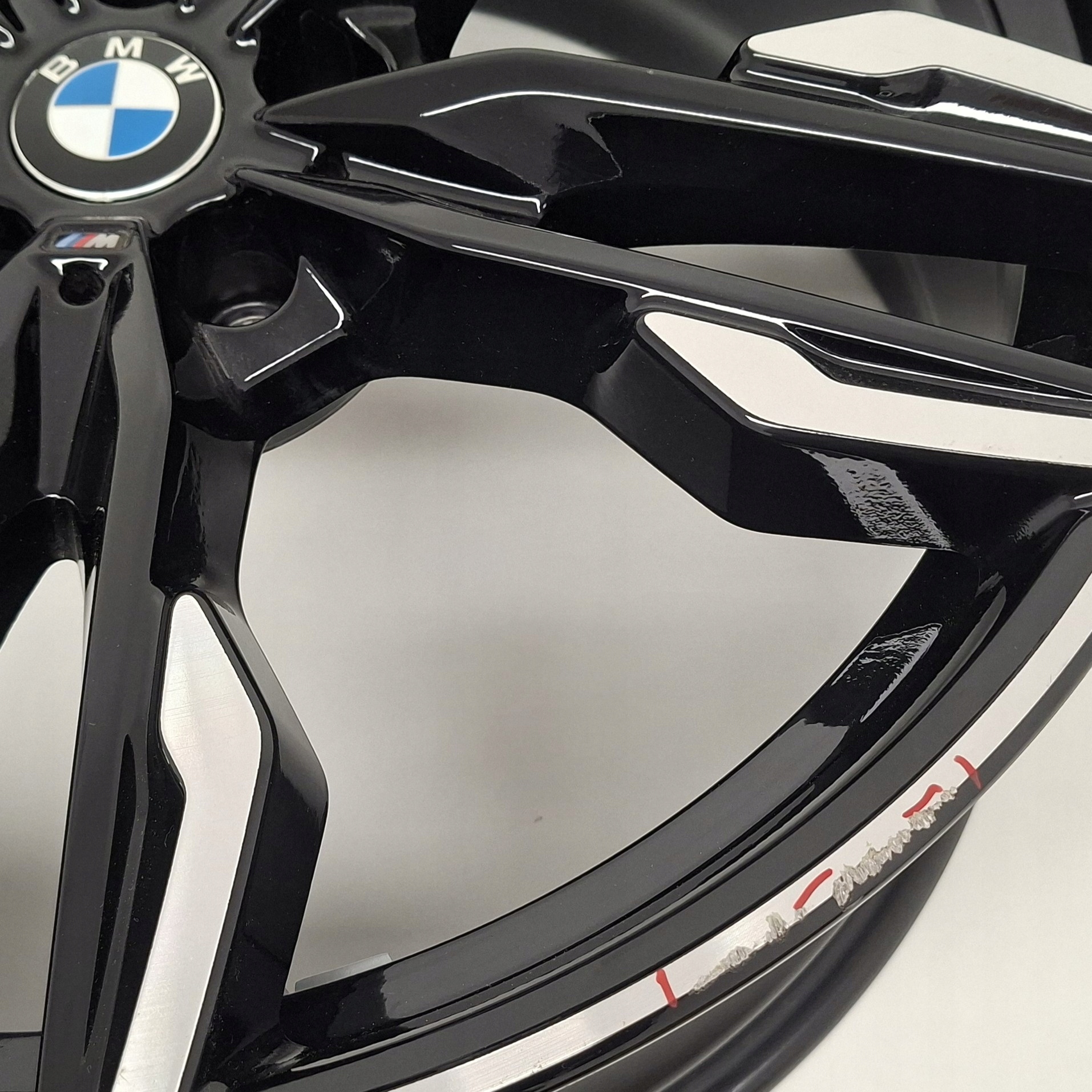 BMW X3 G01 M 21" 7916272 718 disk hliníkový