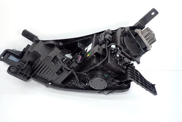 MG ZS II SAIC VISION LED LIGHTING 24- reflektor right light right