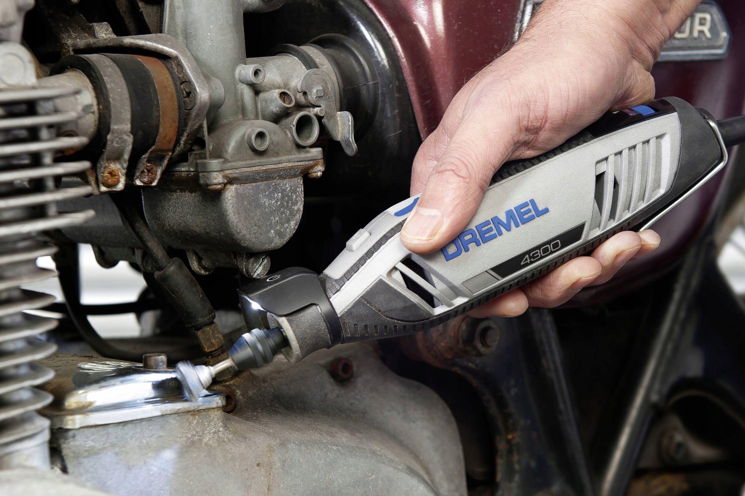 Dremel Nasadka ze światłem LED LM1 26150LM1JA Marka Dremel