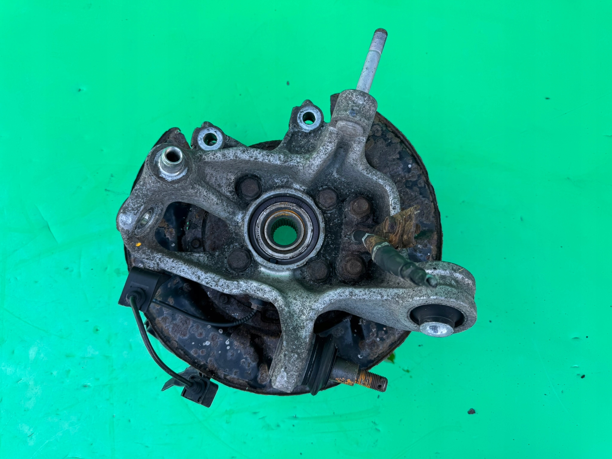 поворотный кулак, цапфа правый задний зад с ABS Honda LEGEND IV KB1 3.5 V6 04-12