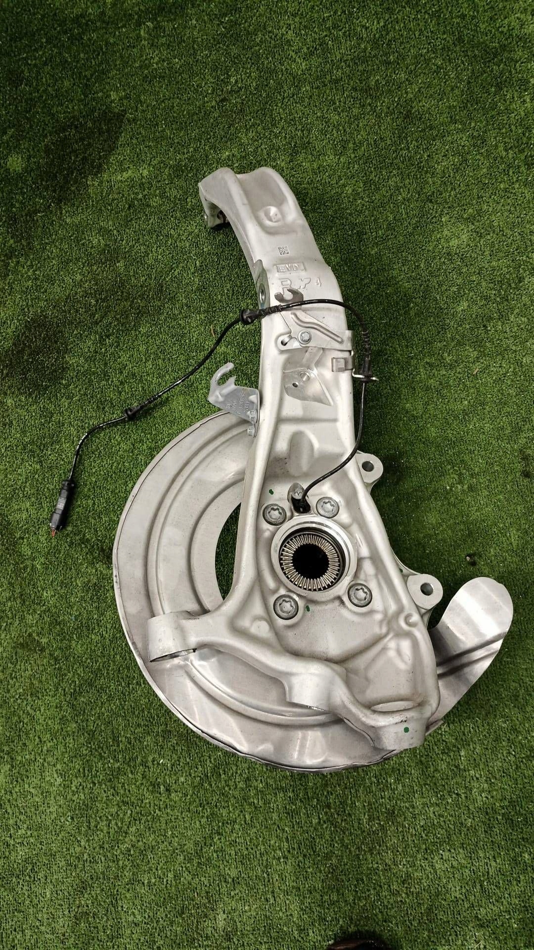 BMW G05 G06 G07 right swing front 6876656