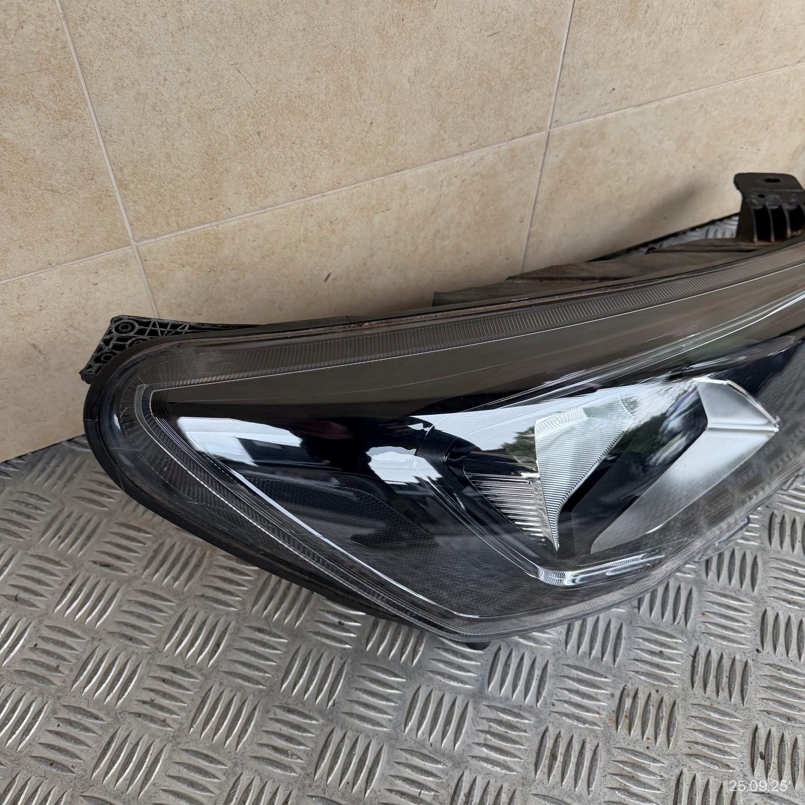 light front right FORD FOCUS MK4 LED MX7B-13E014-CC