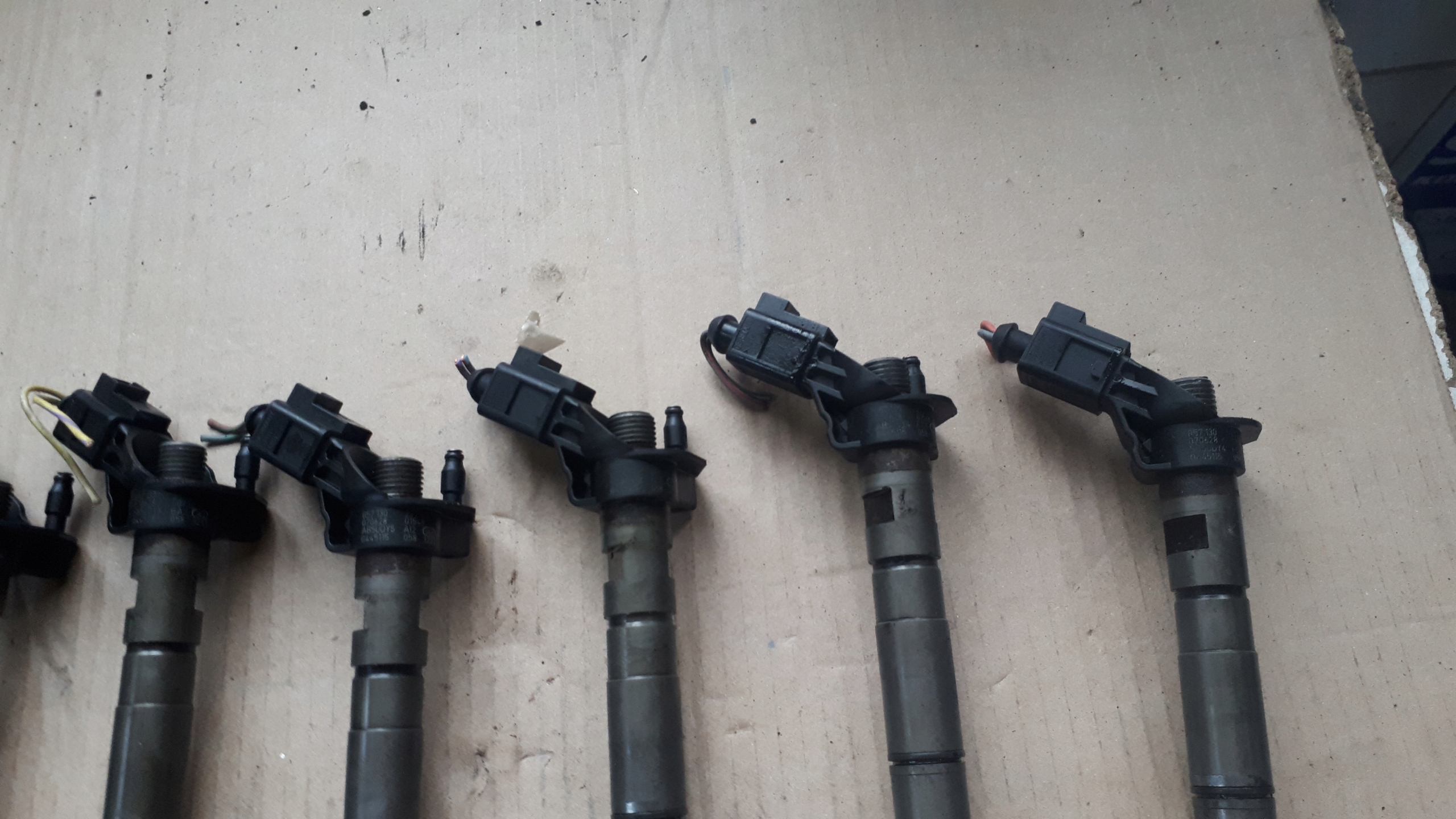 A5 8T injecteur carburant 2.7 3.0 TDI A4 B8 A6 C6
