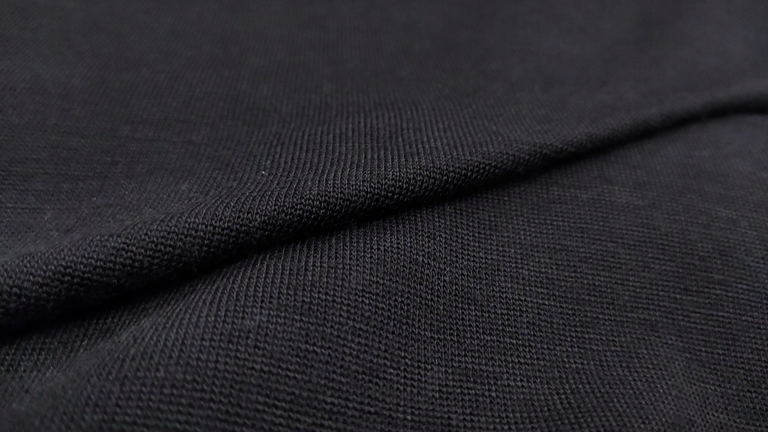 Stahovák 1x1 Pruh Merino vlna 1 mb Černá II gat. Pruhovaná