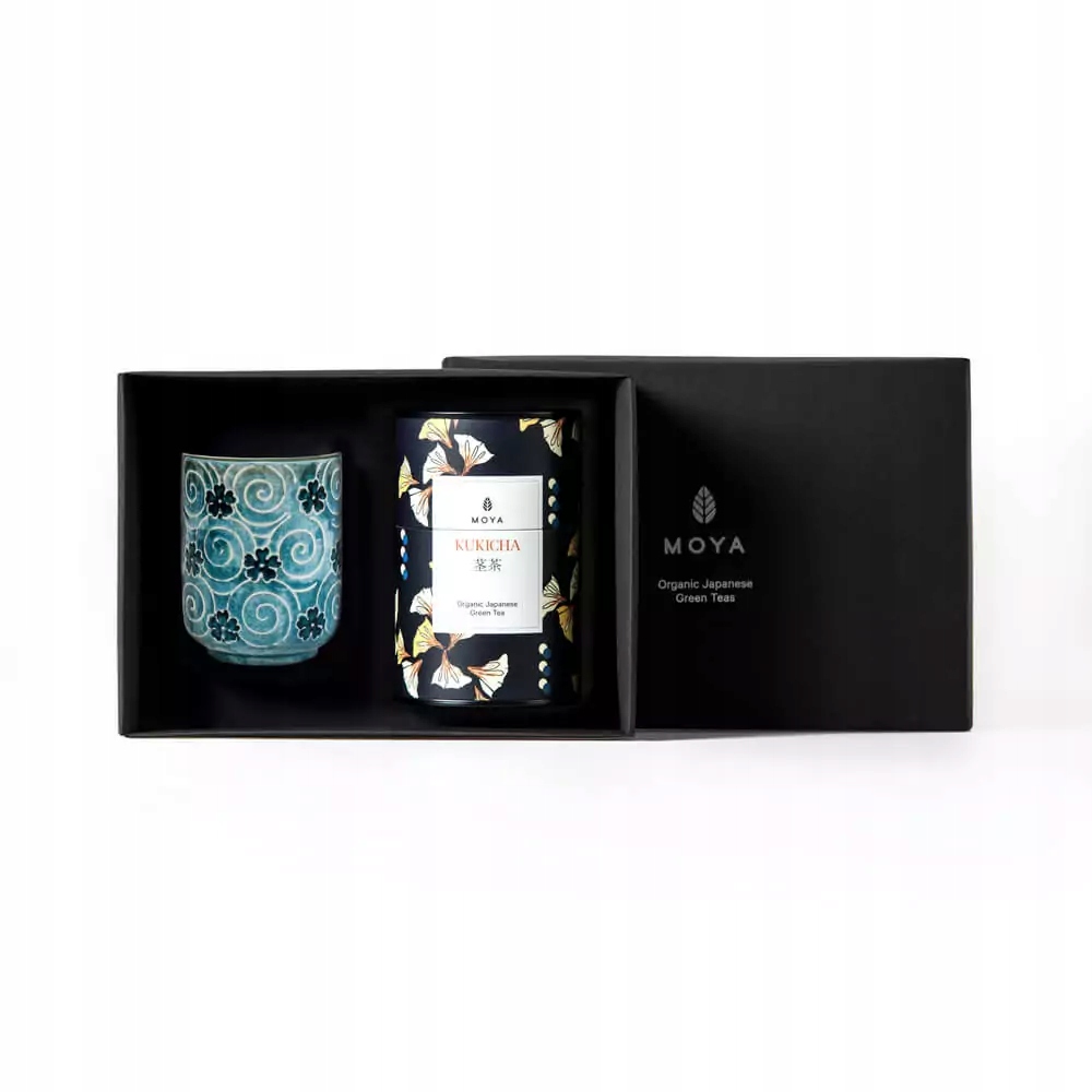 Levně Dárková sada – organický zelený čaj Moya Kukicha a hrnek Nenu