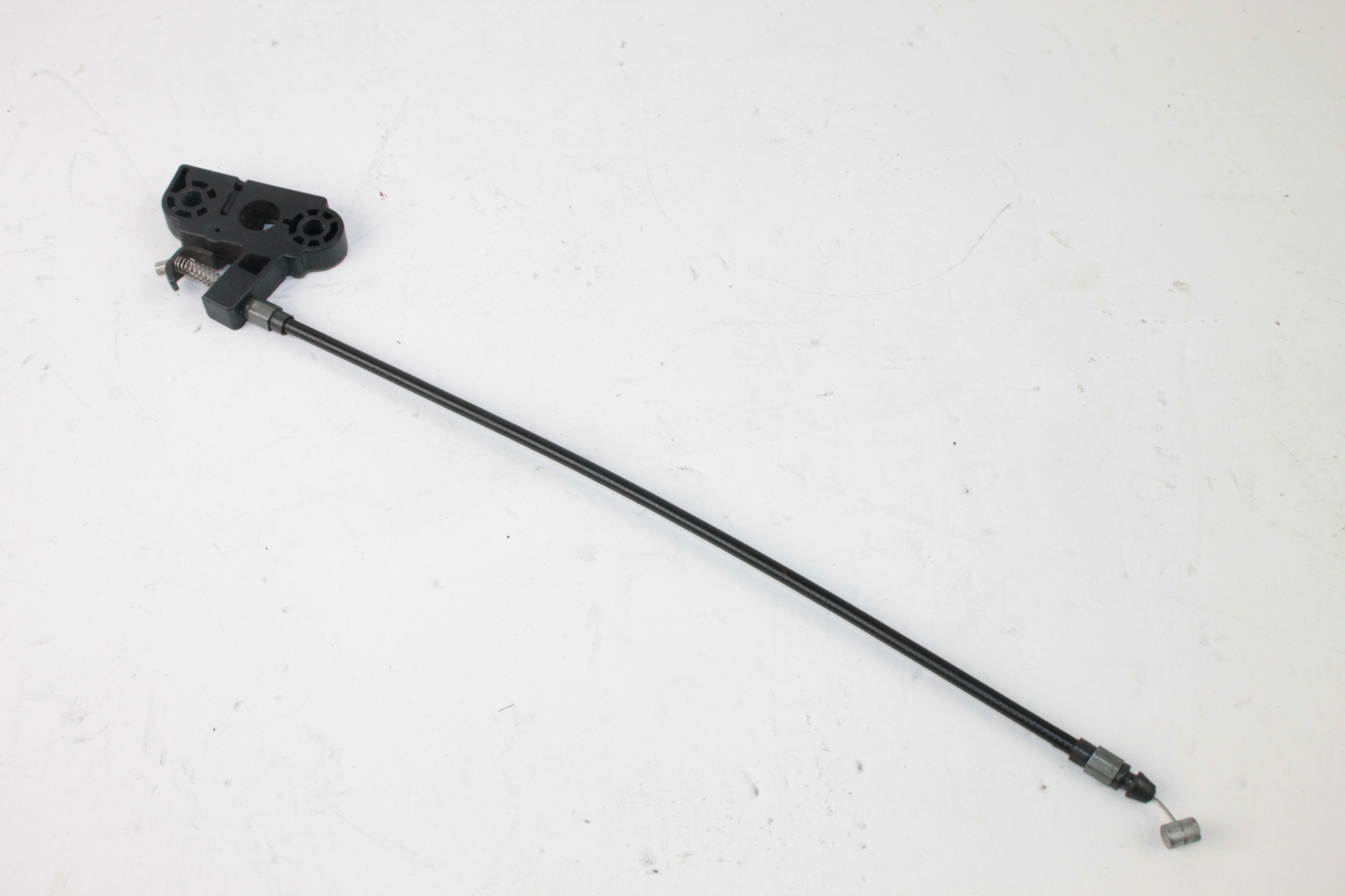 102 - TRIUMPH STREET TWIN CUP 2020 ЗАМОК СИДЕНЬЯ ТРОС