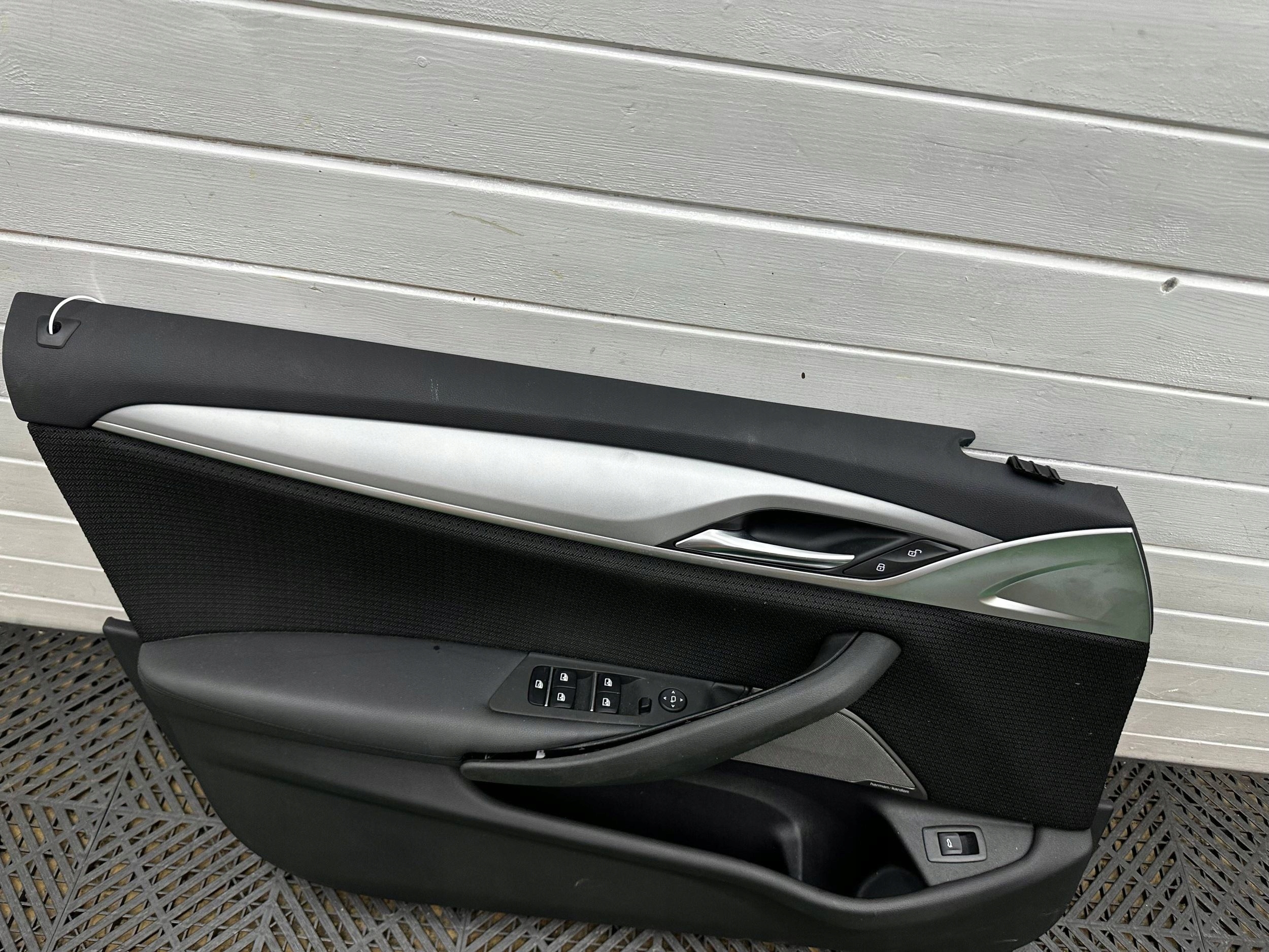 side door przednich BMW 5 G30 G31 2844126